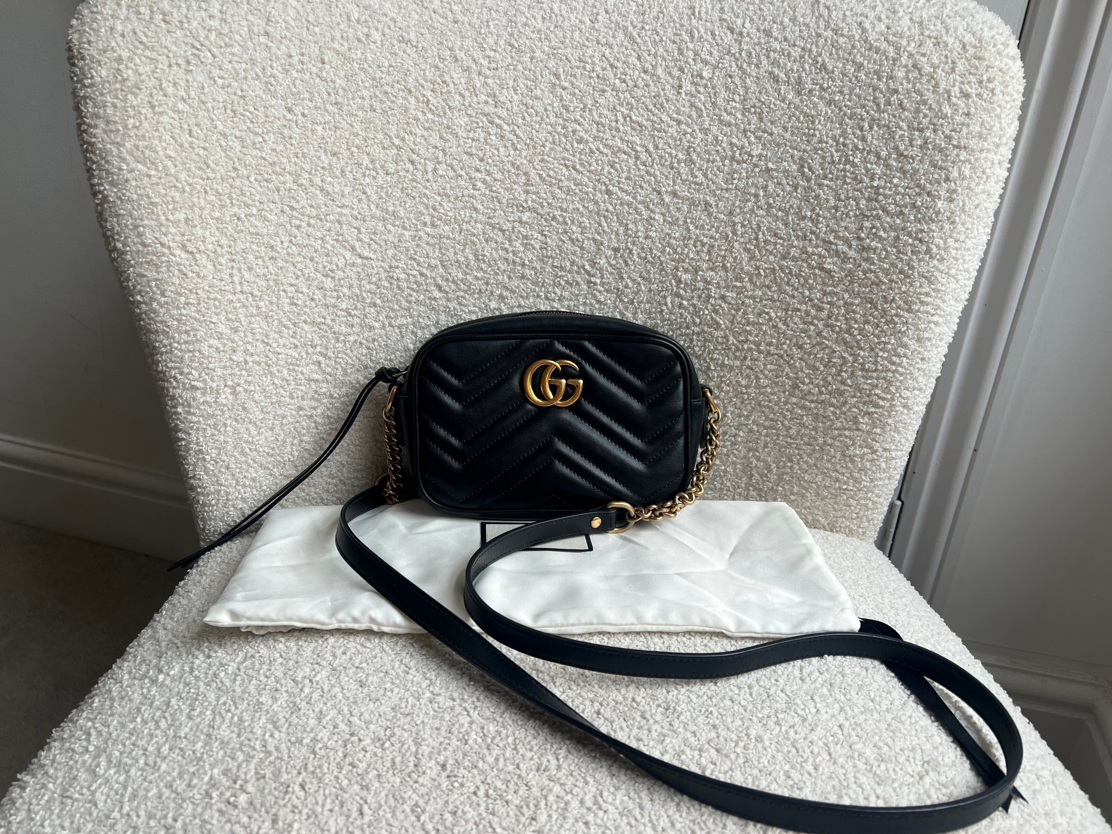 Gucci GG Black Marmont Mini Shoulder Bag (RRP £1,360)