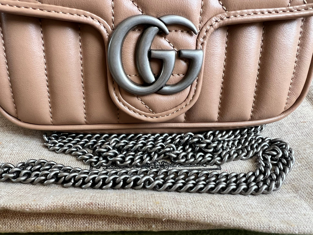 Gucci GG Beige Marmont Super Mini Aria Shoulder Bag (RRP £985)