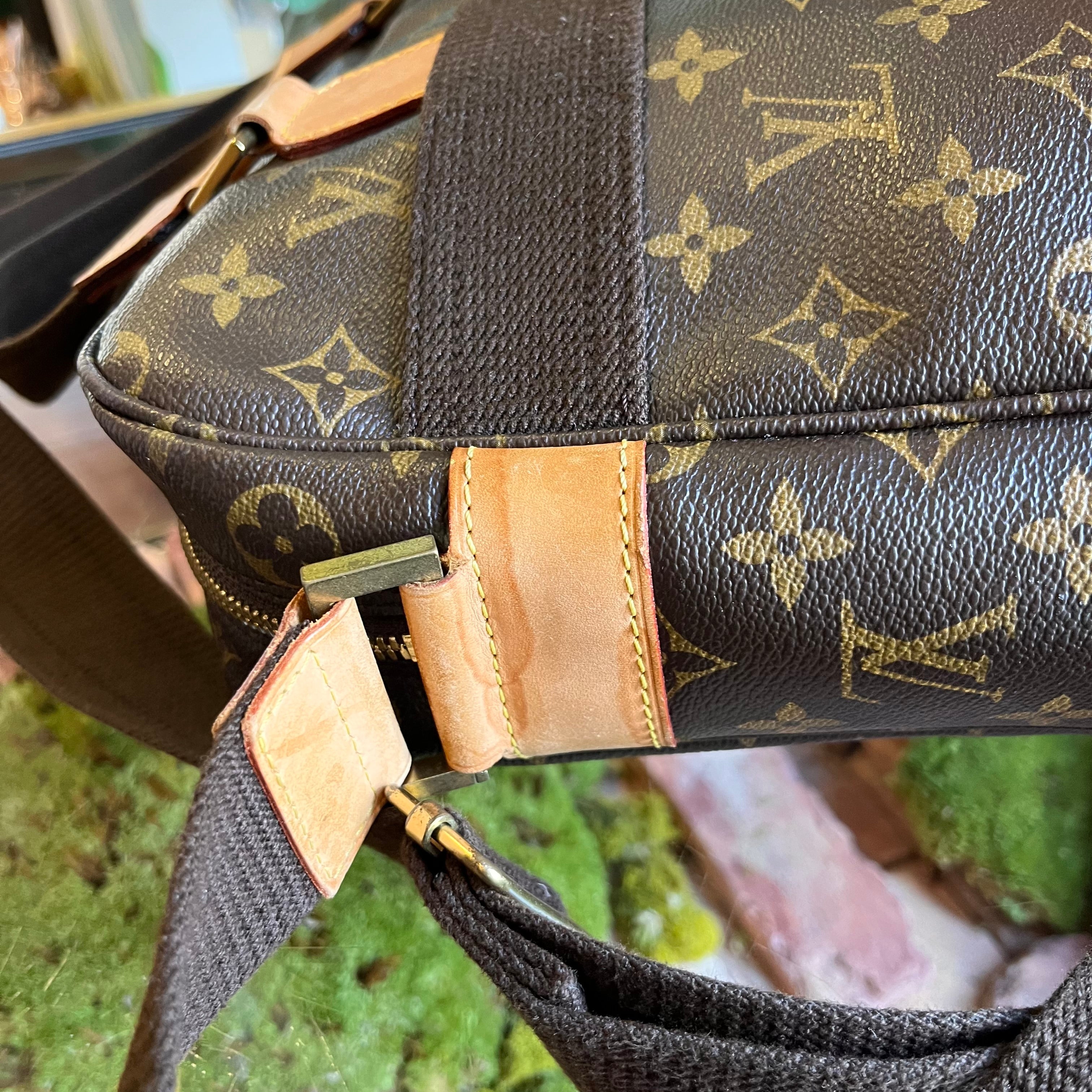 LOUIS VUITTON Sac Bosphore Brown Monogram Messenger Bag