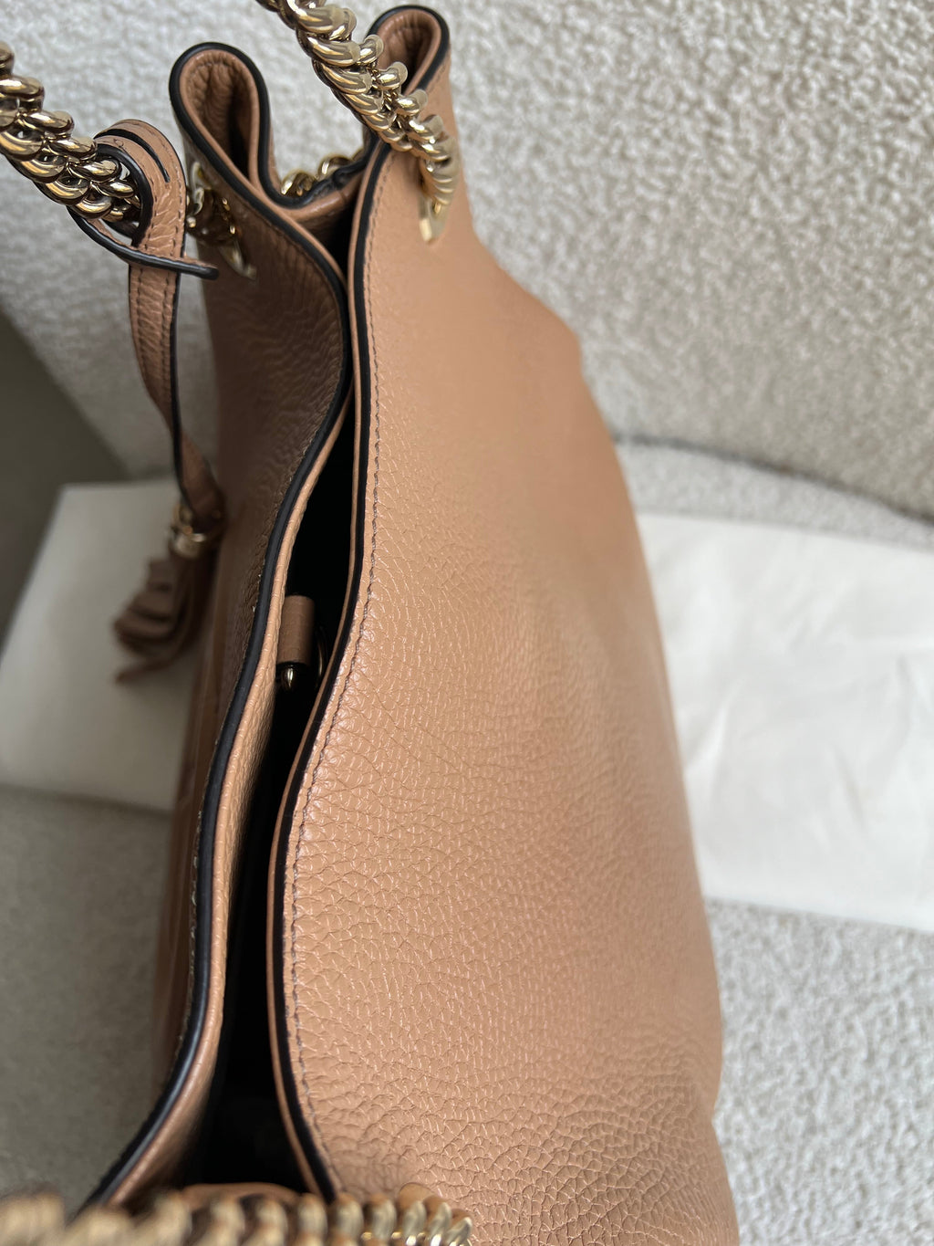 Gucci Rose Beige Soho Chain Tote (RRP £1350)