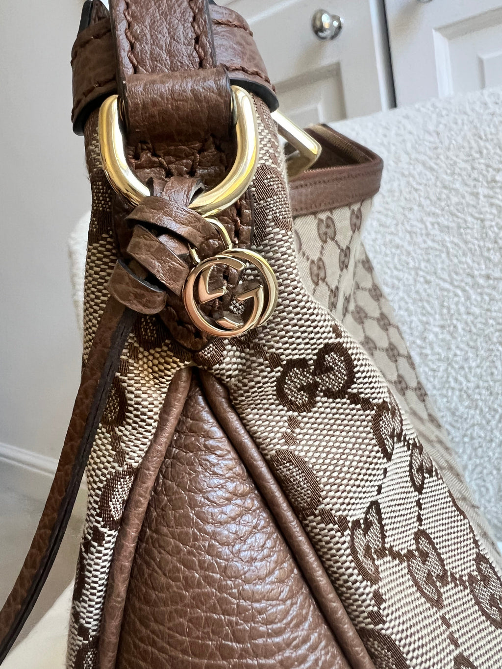 Gucci GG Bree Canvas Hobo