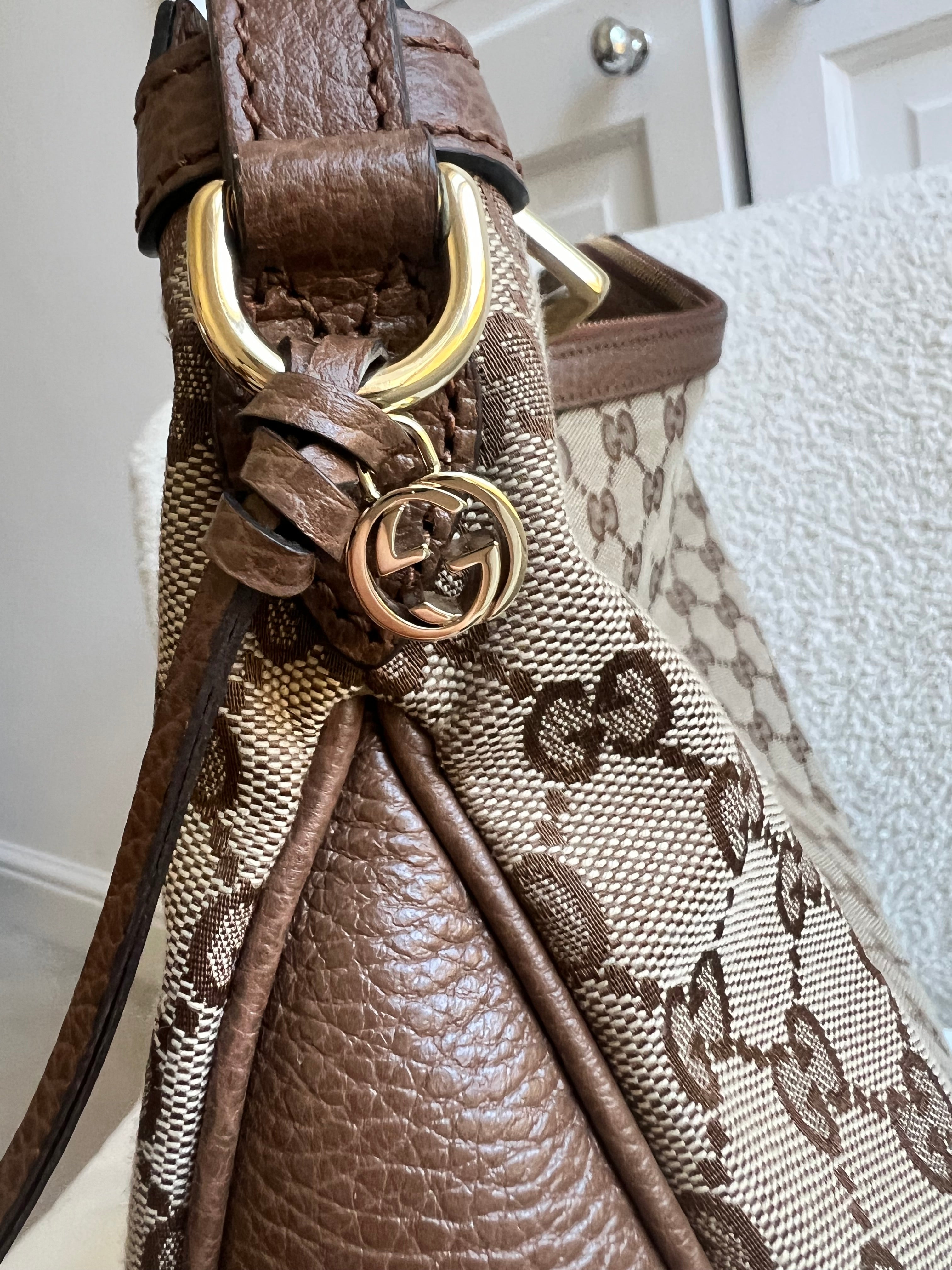 Gucci GG Bree Canvas Hobo