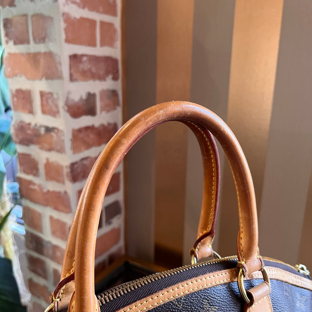 LOUIS VUITTON Lockit Vertical Brown Monogram Canvas Tote