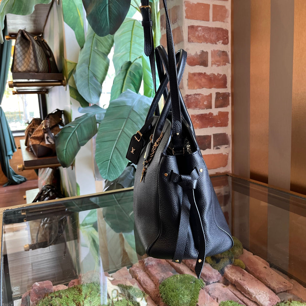LOUIS VUITTON Milla MM Black Veau Nuage Leather Tote Bag
