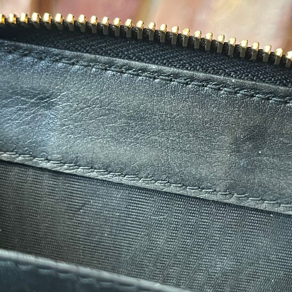 GUCCI Microguccissima Black Leather Compact Wallet