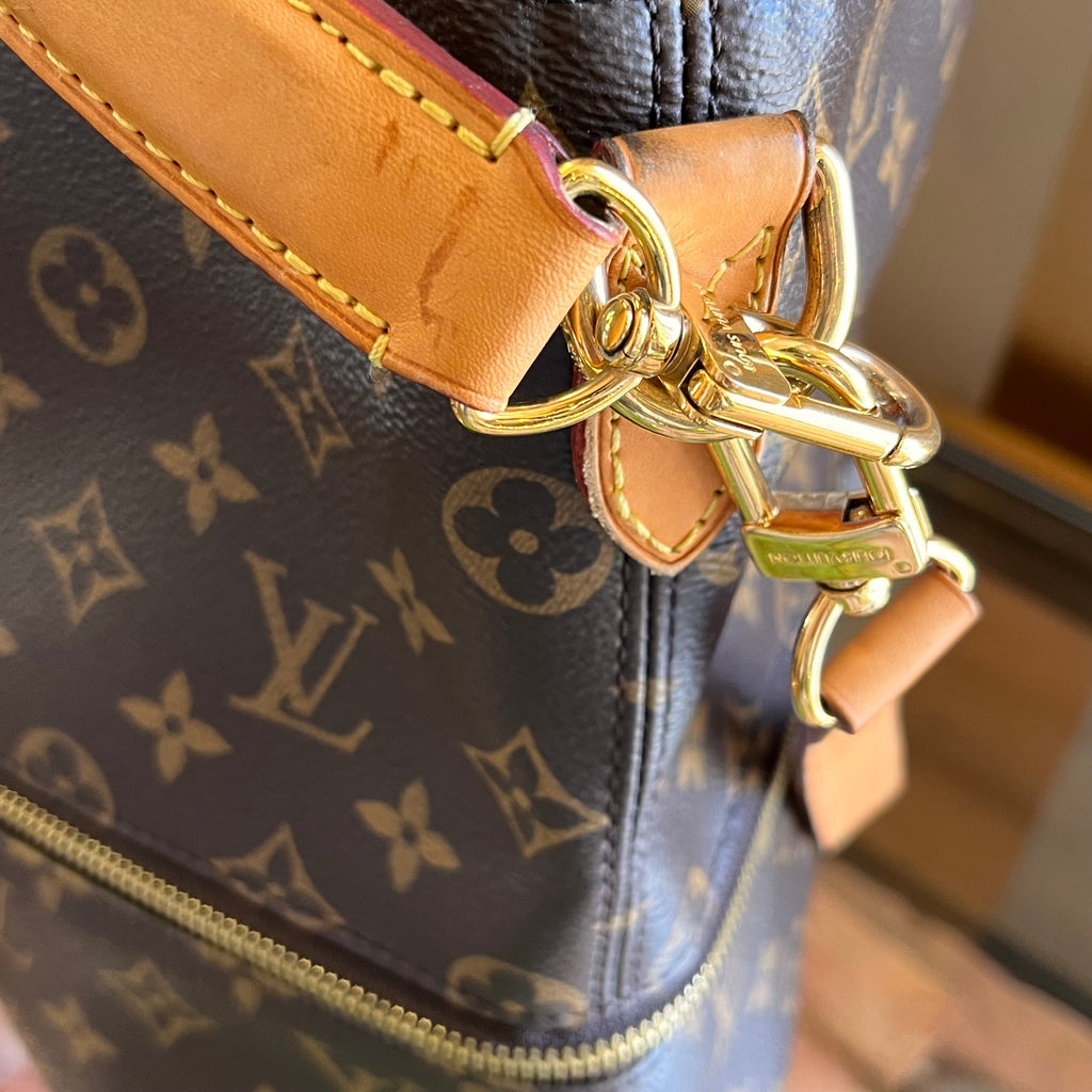 LOUIS VUITTON Melie Brown Monogram Hobo Canvas