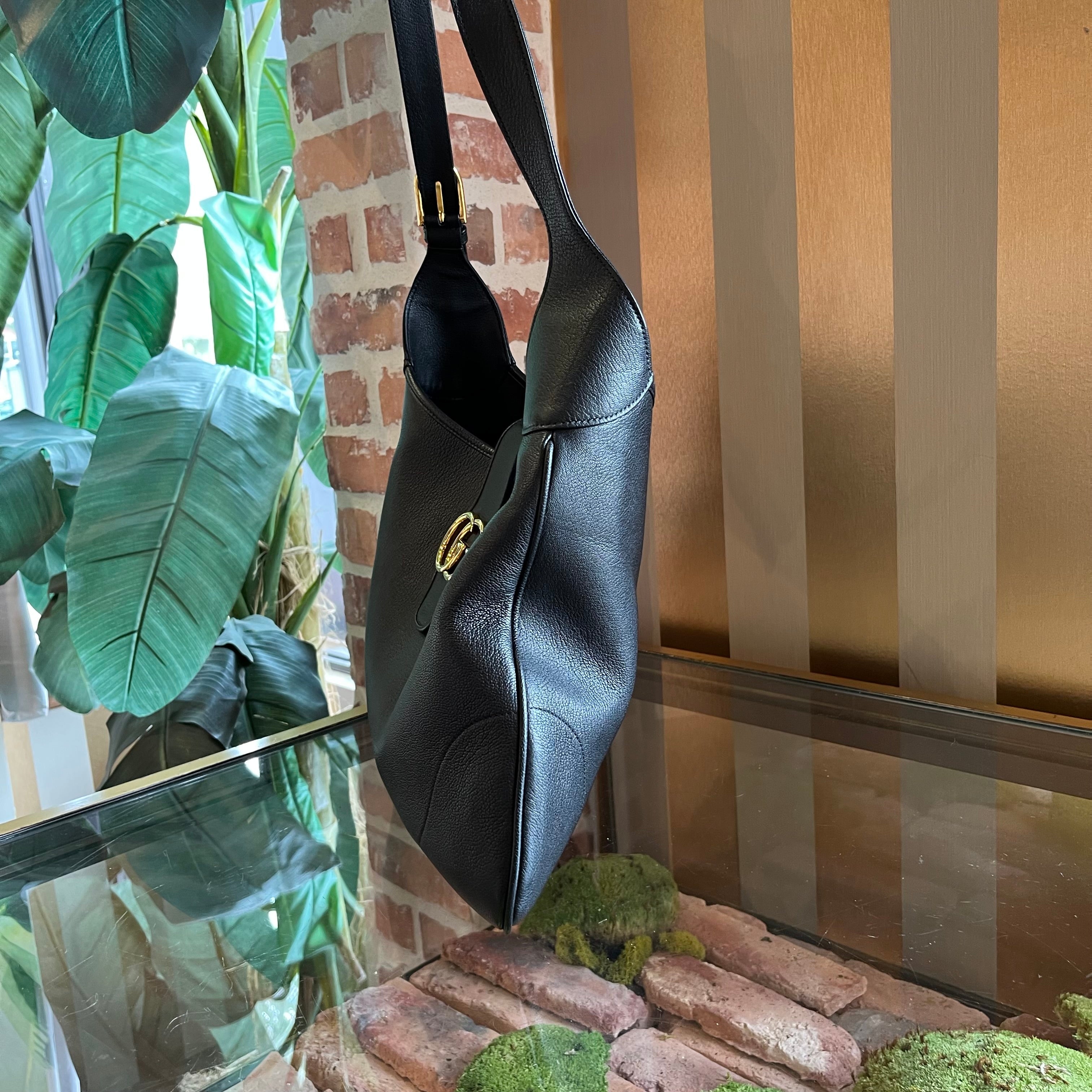 GUCCI Aphrodite Black Leather Hobo Bag