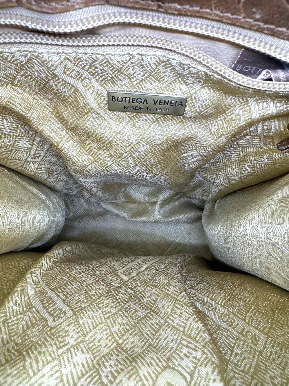 BOTTEGA VENETA Leather Shoulder Bag