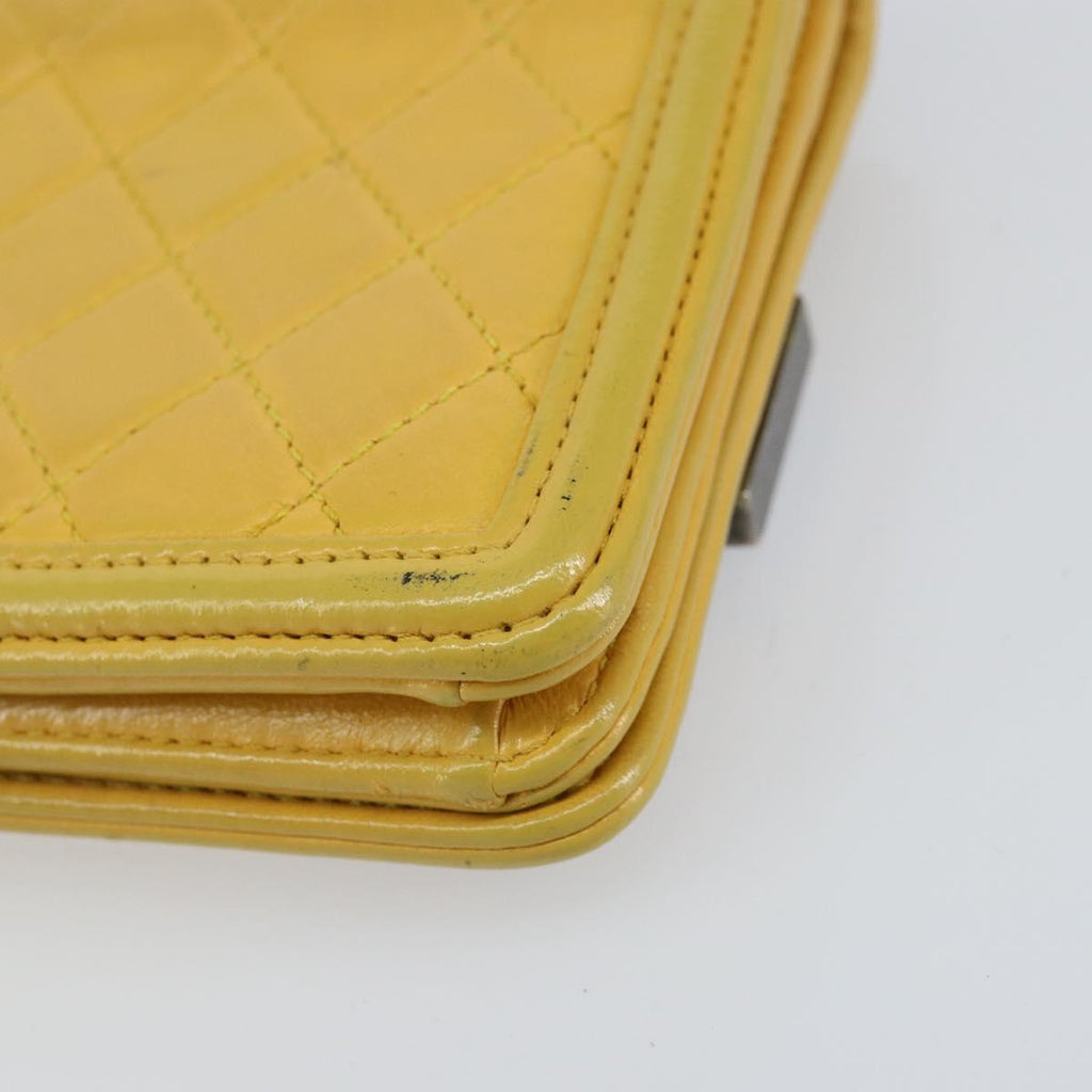 Chanel Boy Brick Flap Bag Lambskin And Plexiglass Yellow Leather Clutche & Pouche Bag (Pre-Owned)