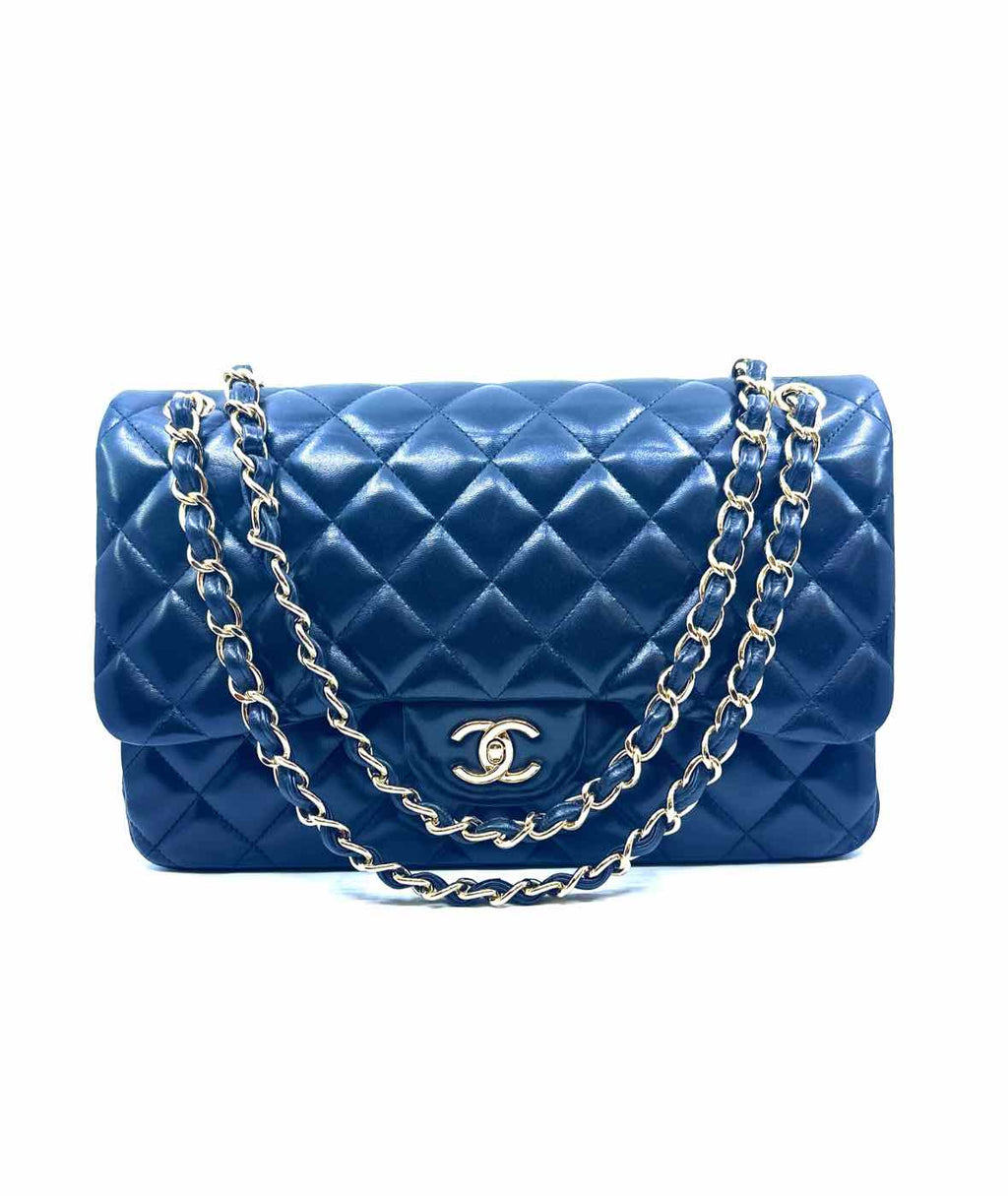 CHANEL Jumbo Double Flap Bag Black Lambskin Quilted Handbag