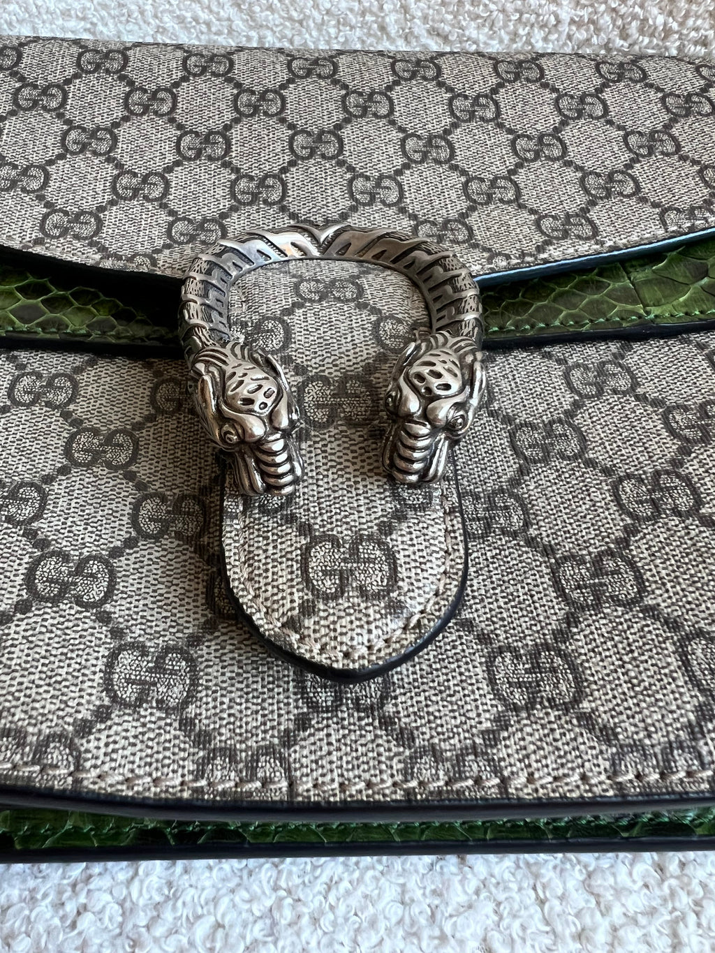 Gucci Dionysus GG Supreme Medium Shoulder Bag (RRP £2,450)