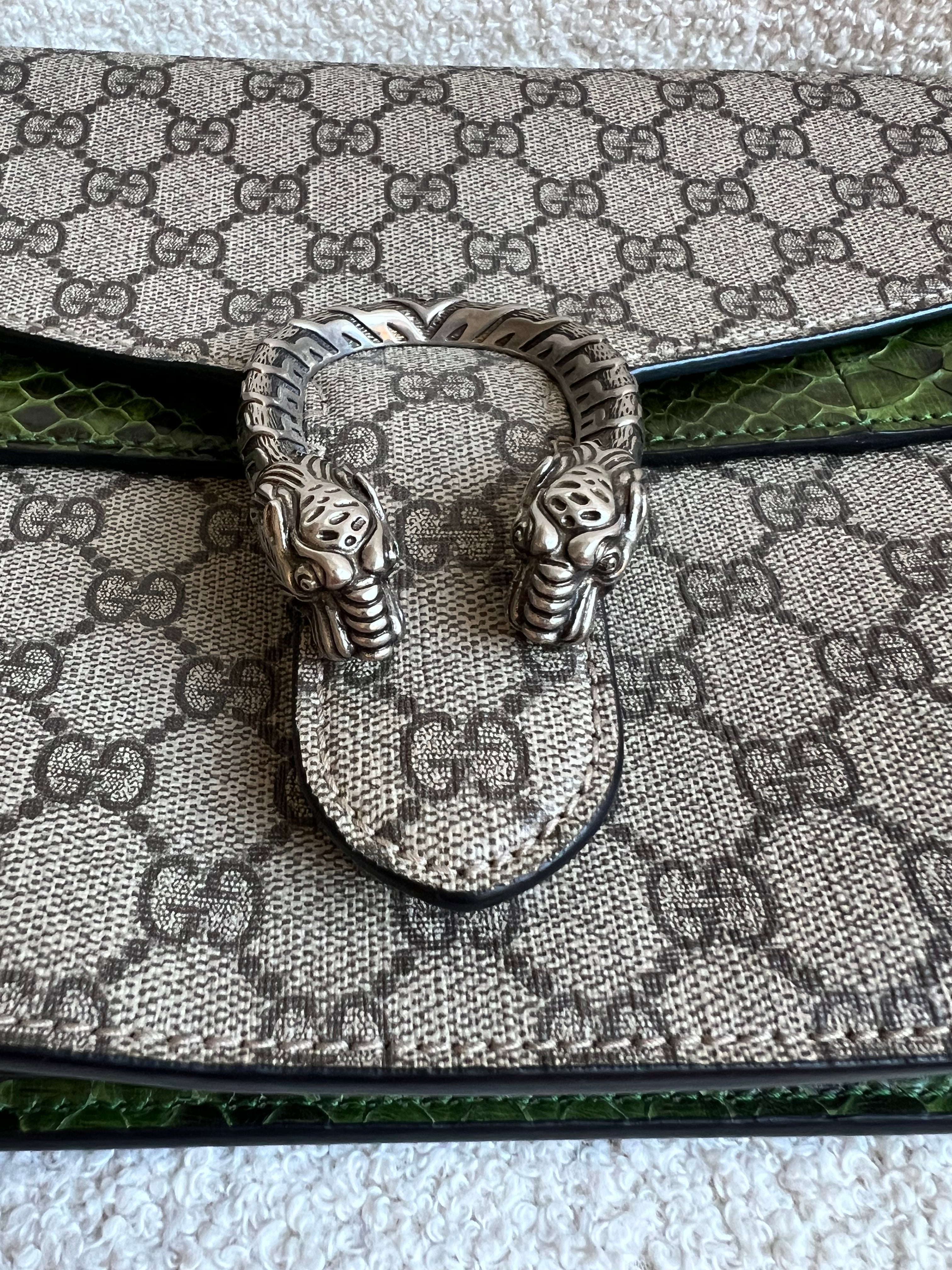 Gucci Dionysus GG Supreme Medium Shoulder Bag (RRP £2,450)