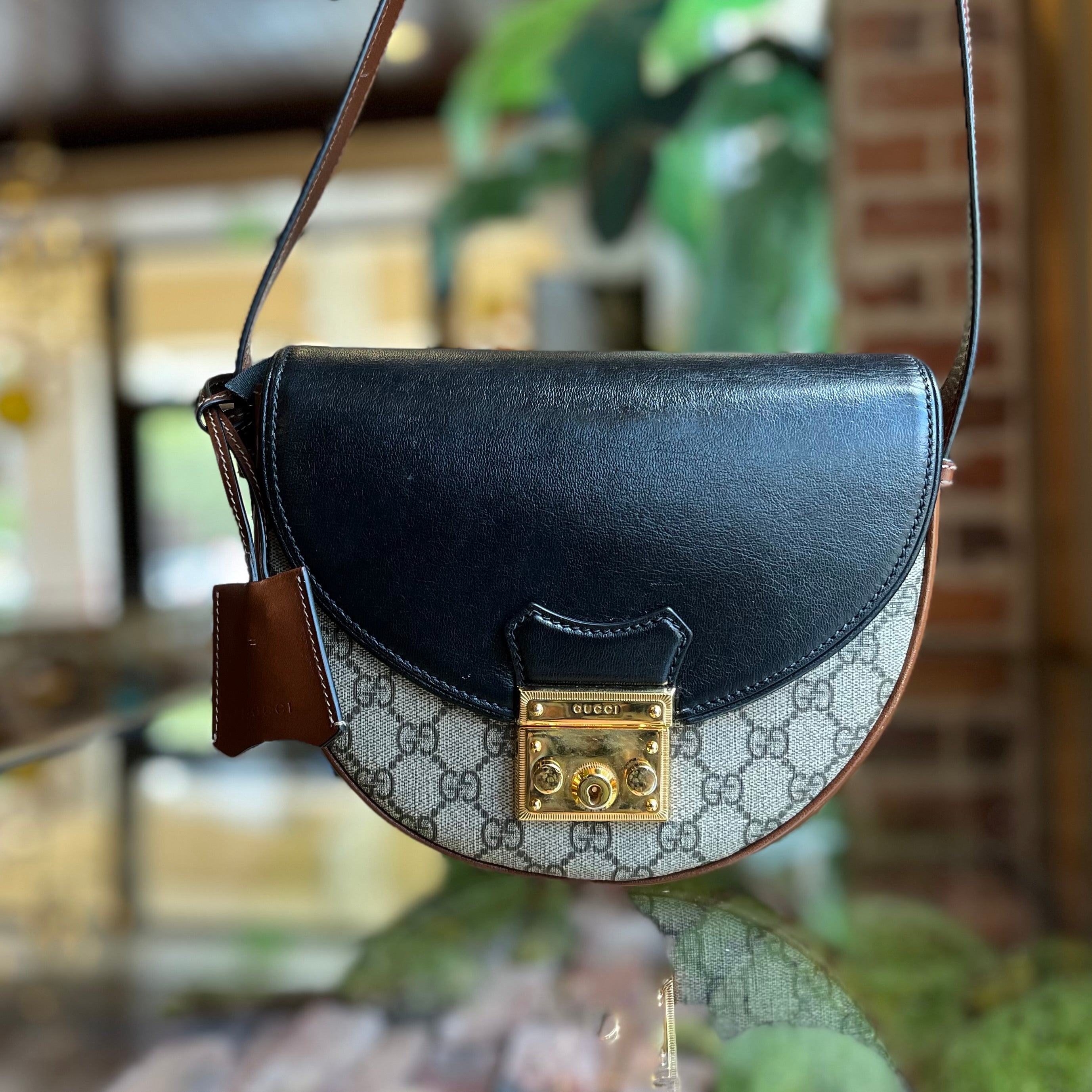GUCCI Small Padlock GG Supreme Monogram Calfskin Messenger Shoulder Bag