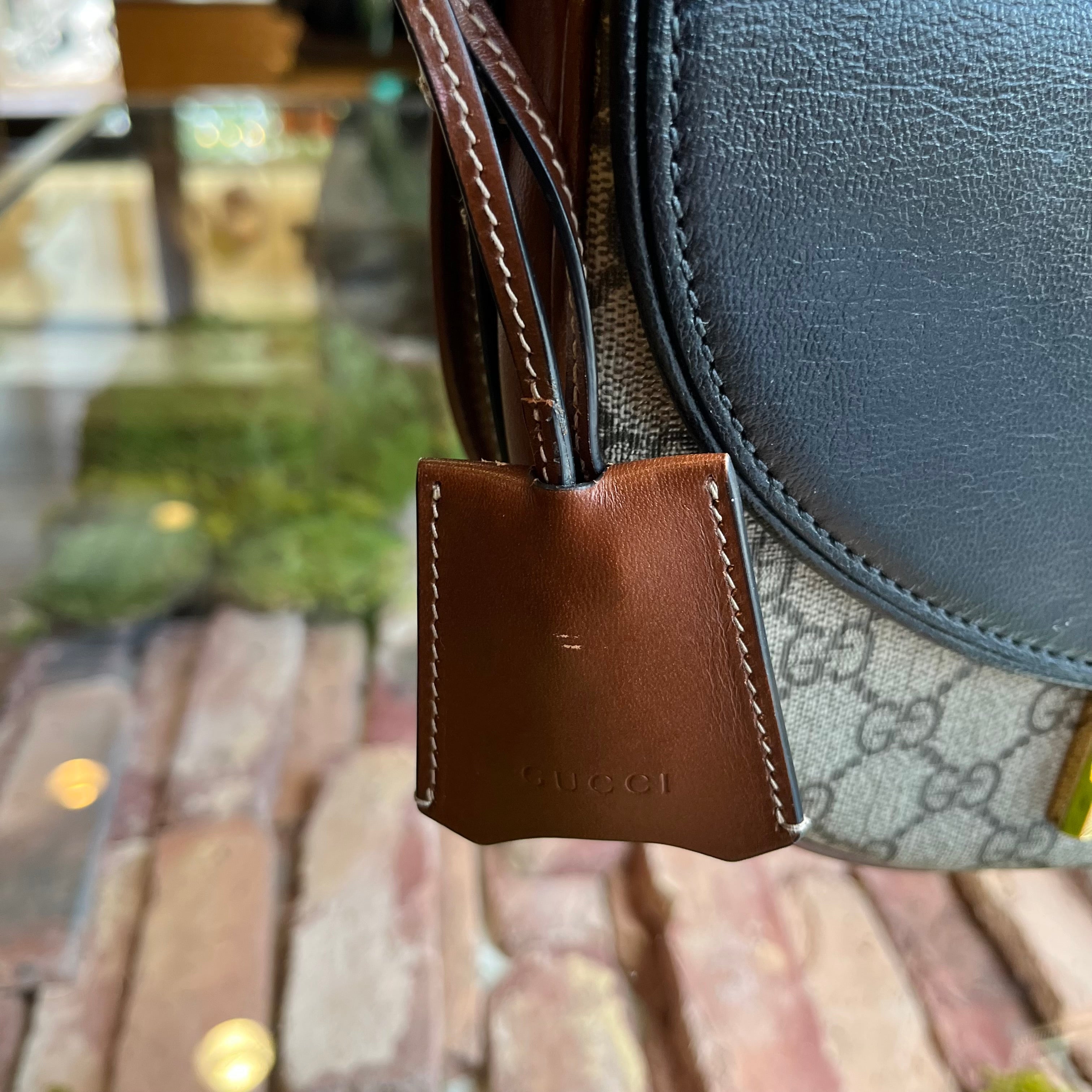 GUCCI Small Padlock GG Supreme Monogram Calfskin Messenger Shoulder Bag