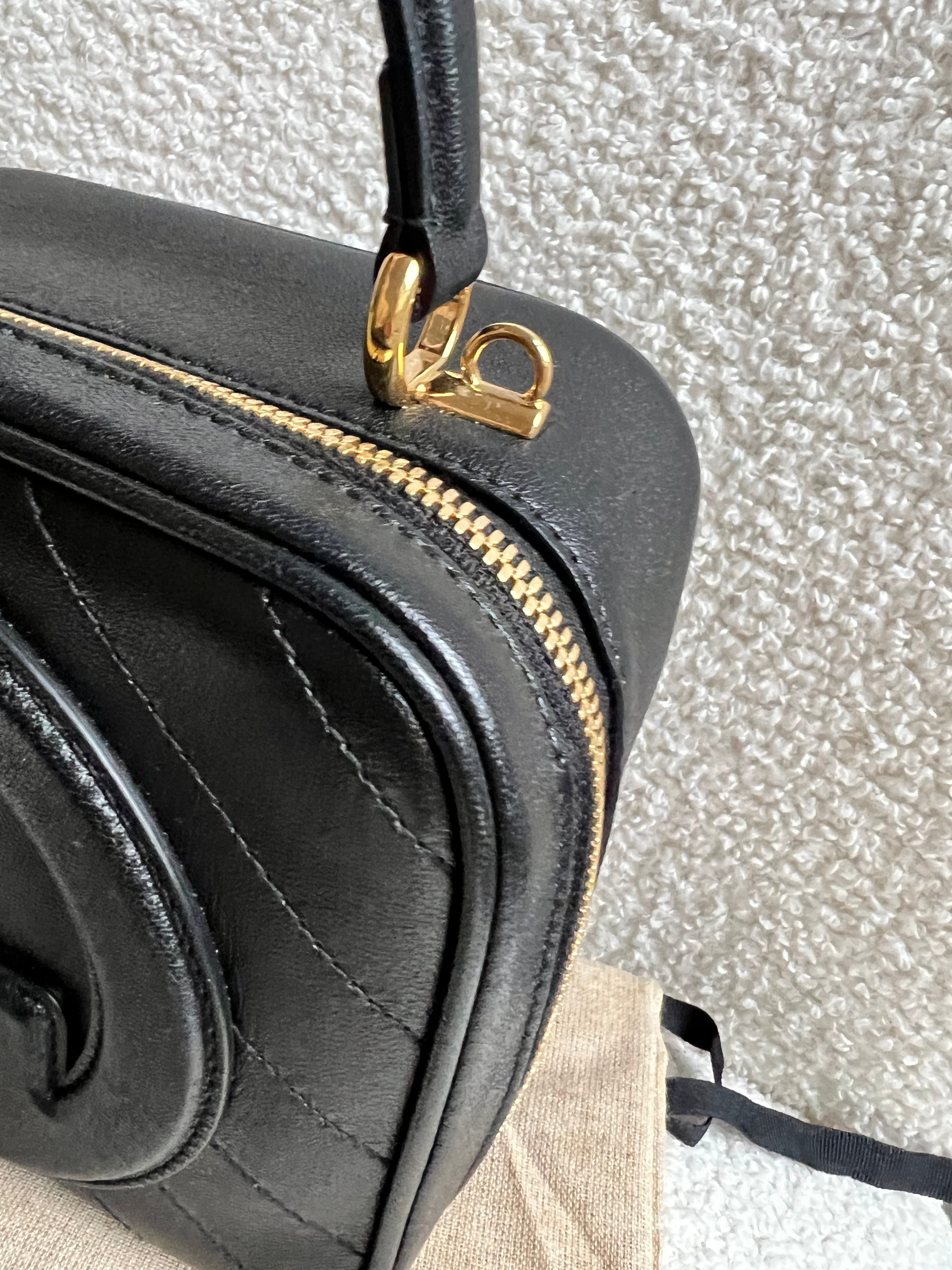 Gucci Black Small Top Handle Blondie Shoulder Bag (RRP £1870)