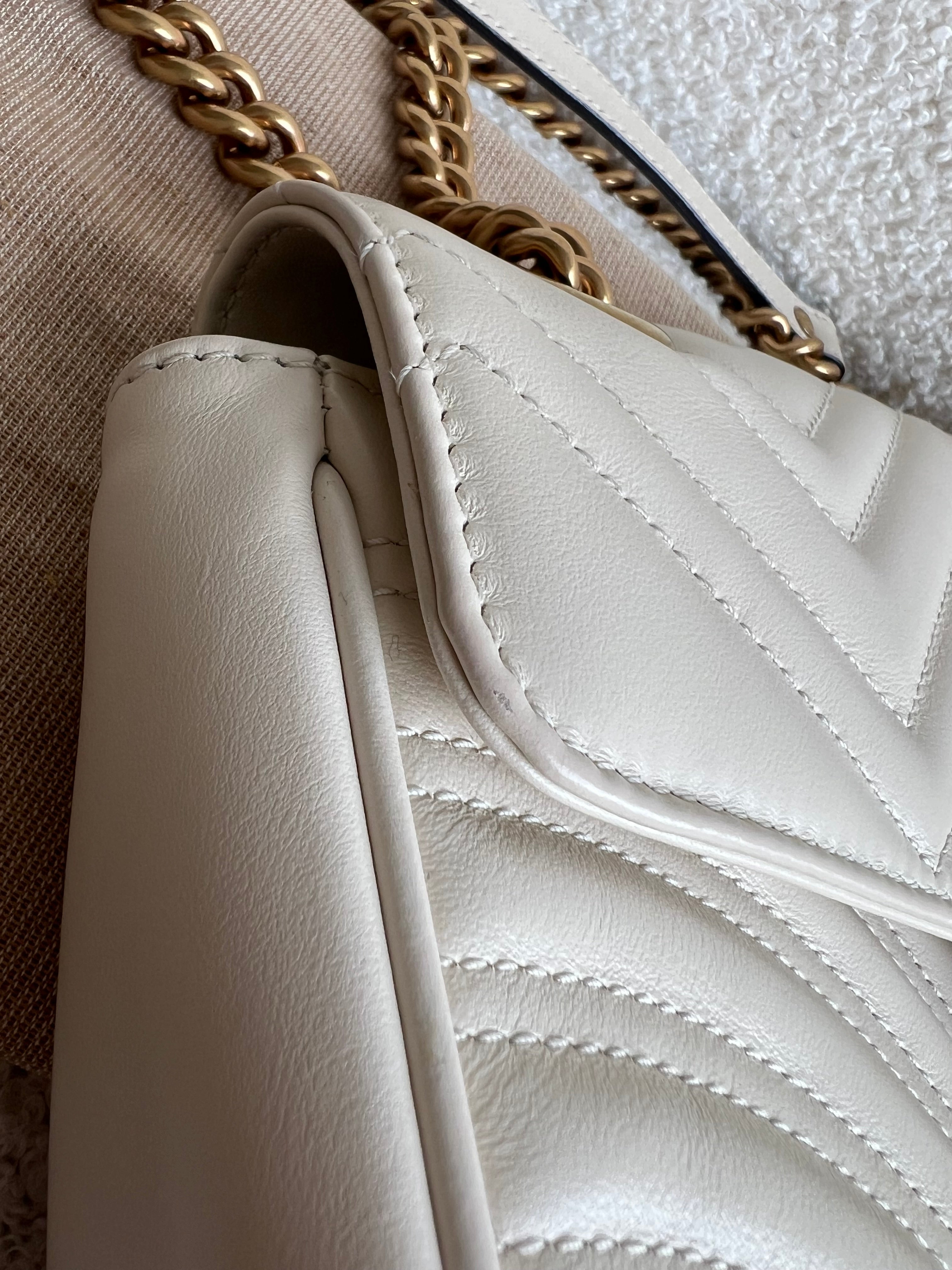 Gucci GG White Marmont Small Shoulder Bag (RRP £1890)