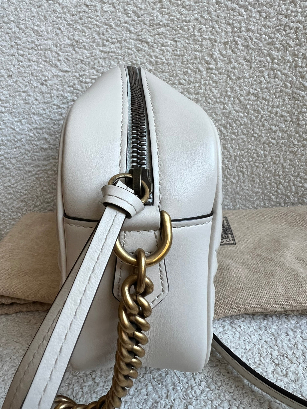 Gucci GG White Marmont Small Shoulder Bag (RRP £1440)