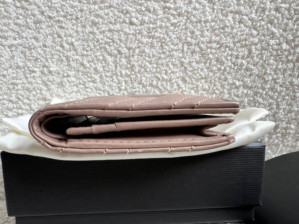 Gucci GG Dusty Pink Marmont Matelassé Card Case Wallet (RRP £410)