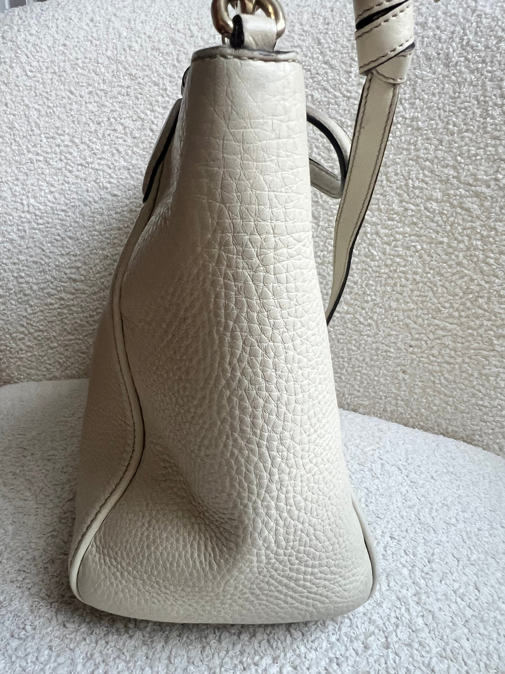 Gucci Soho Tote in Eggshell