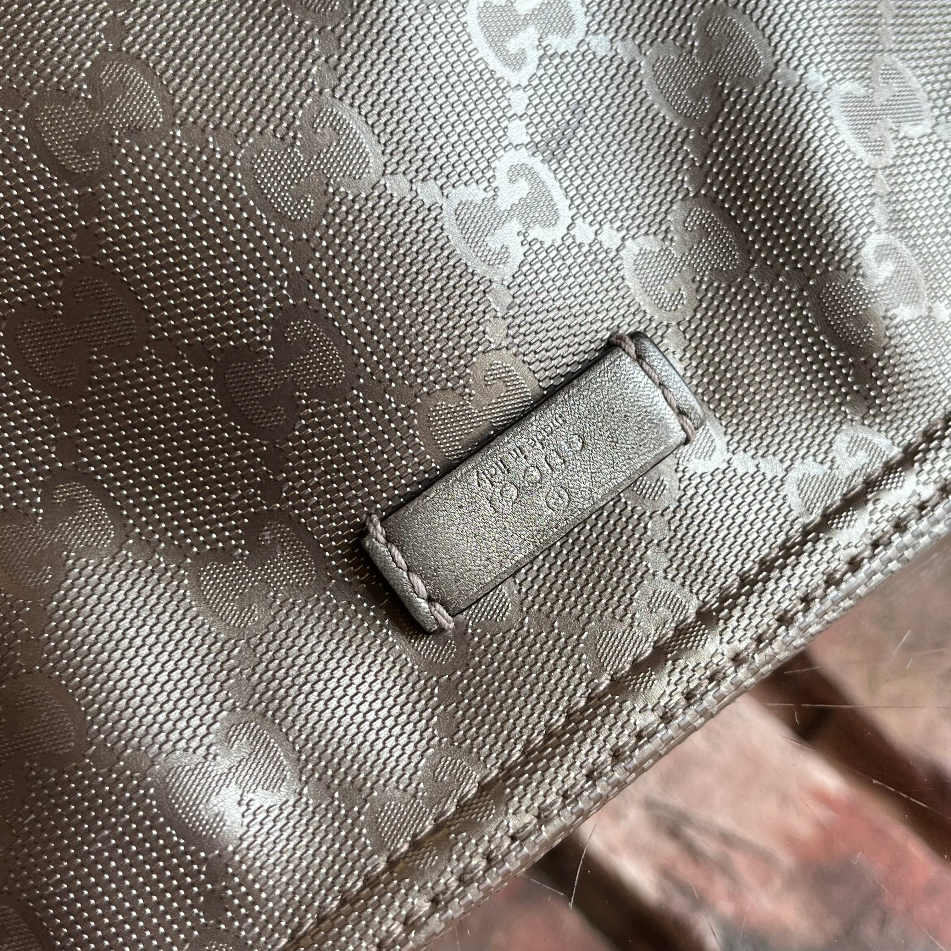 GUCCI GG Imprimé Pewter Crystal Messenger Crossbody Bag
