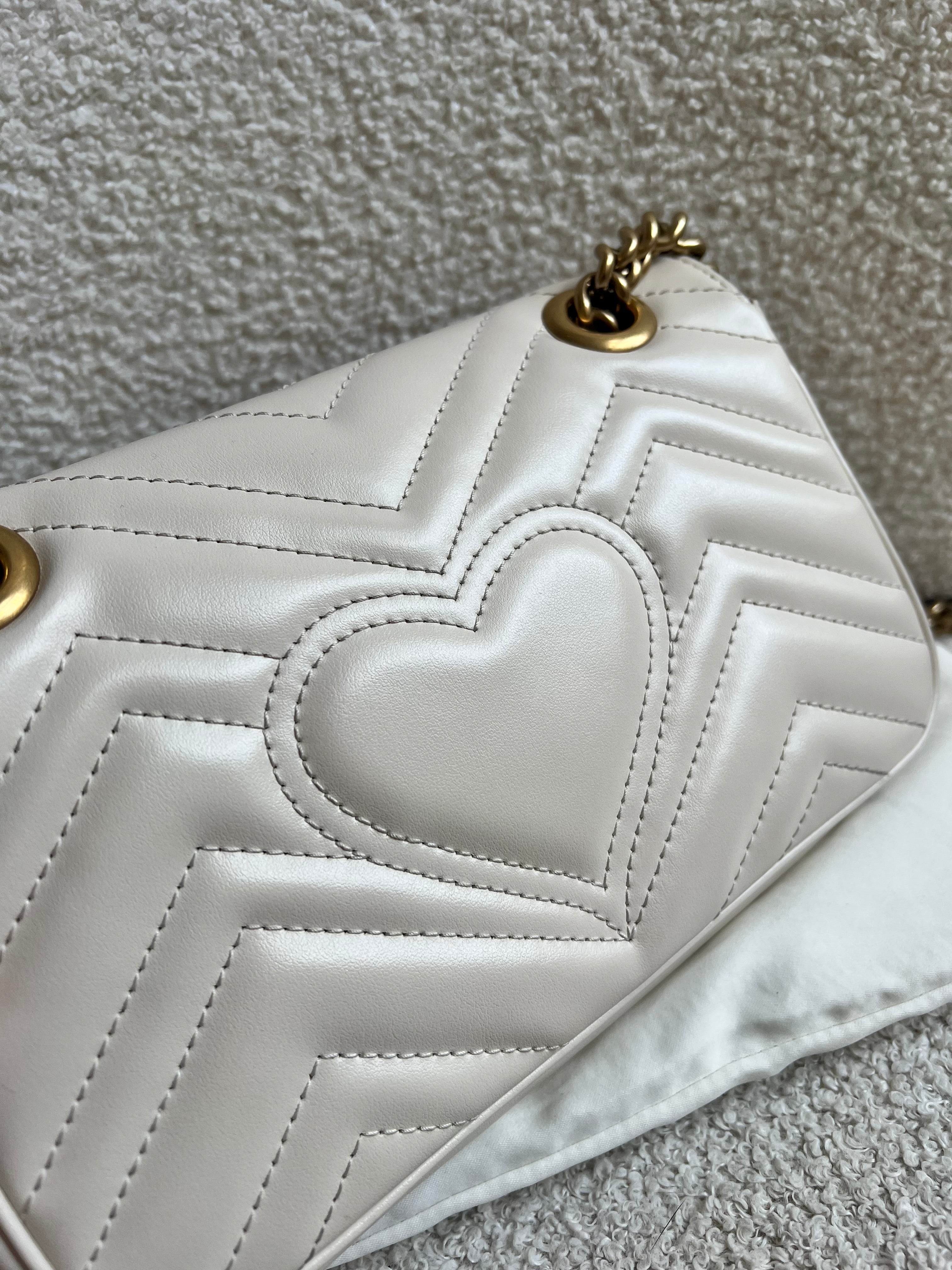 Gucci GG White Marmont Mini Shoulder Bag (RRP £1,890)