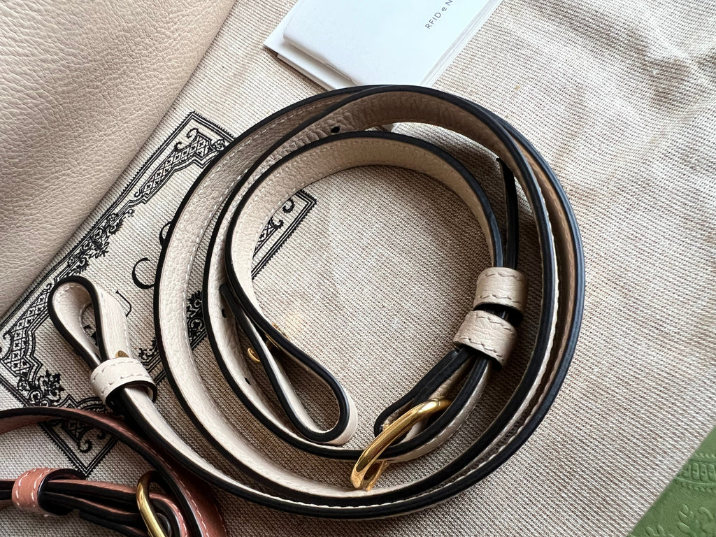 Gucci Cream Medium Diana Hobo (RRP £2110)