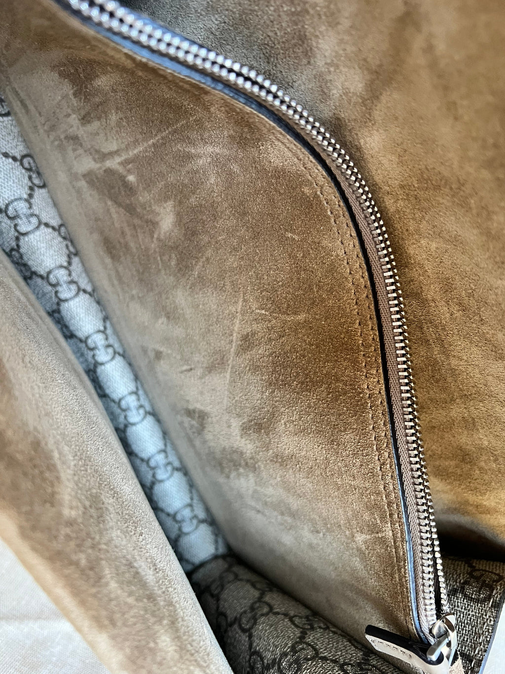 Gucci Dionysus GG Supreme Small Shoulder Bag (RRP £2,280)