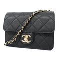 Chanel Chanel Matelassé Cuir Noir Black Leather Black Leather Shoulder Bag Bag (Pre-Owned)
