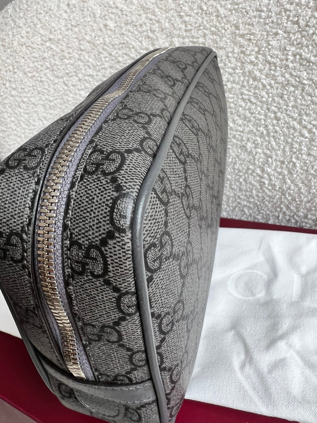 Gucci Grey / Black Supreme Toiletries Bag (RRP £575)
