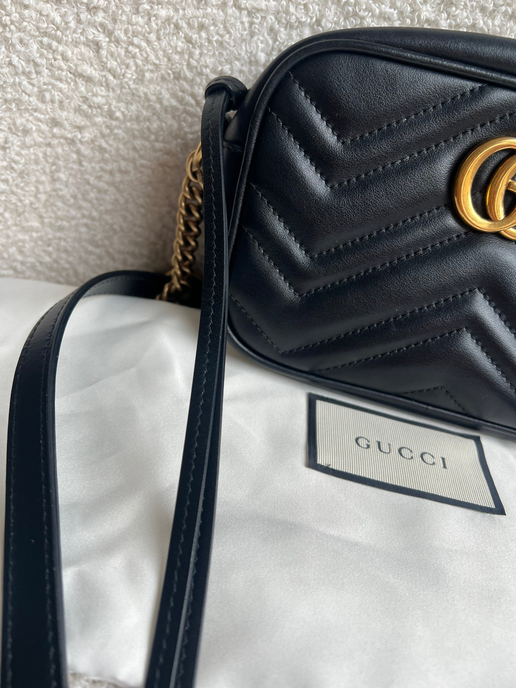 Gucci GG Black Marmont Mini Shoulder Bag (RRP £1,360)