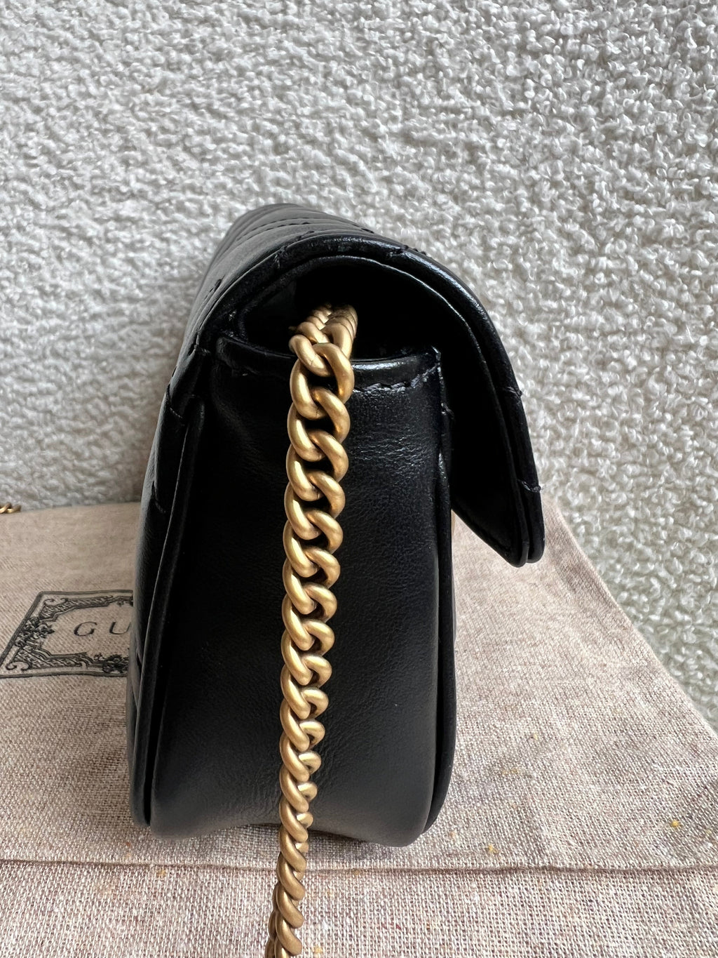 Gucci GG Black Marmont Super Mini Shoulder Bag (RRP £985)