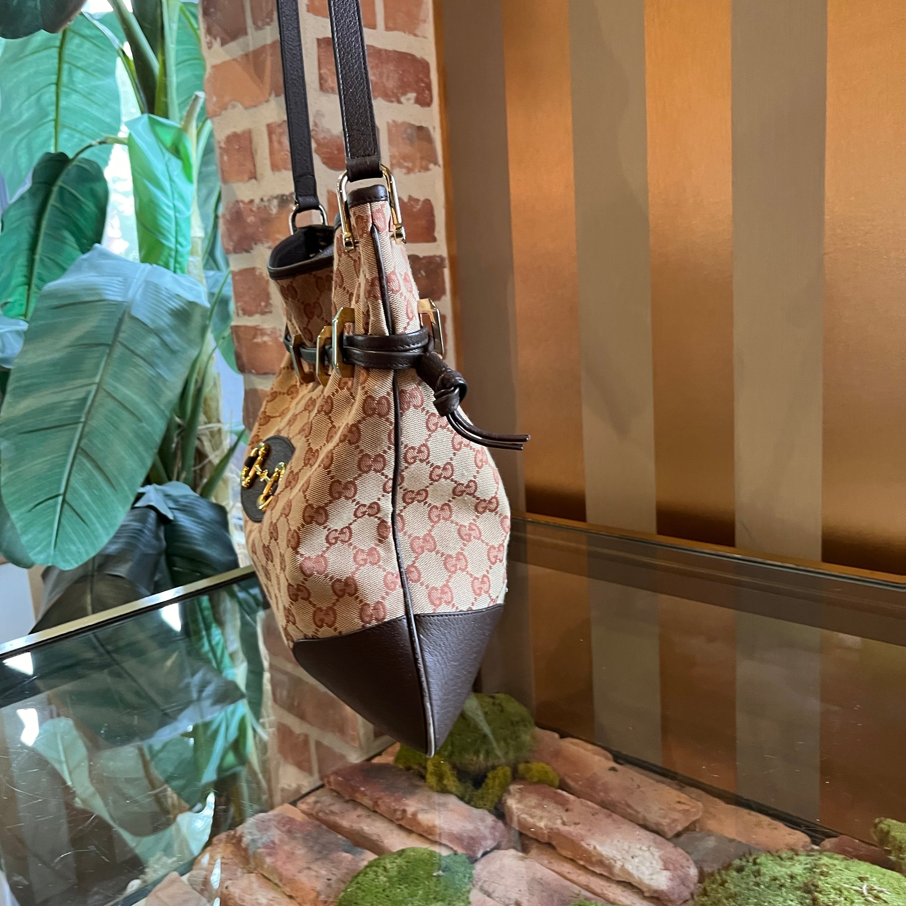 GUCCI Horsebit 1955 Messenger Maroon Gg Monogram Canvas Crossbody Bag