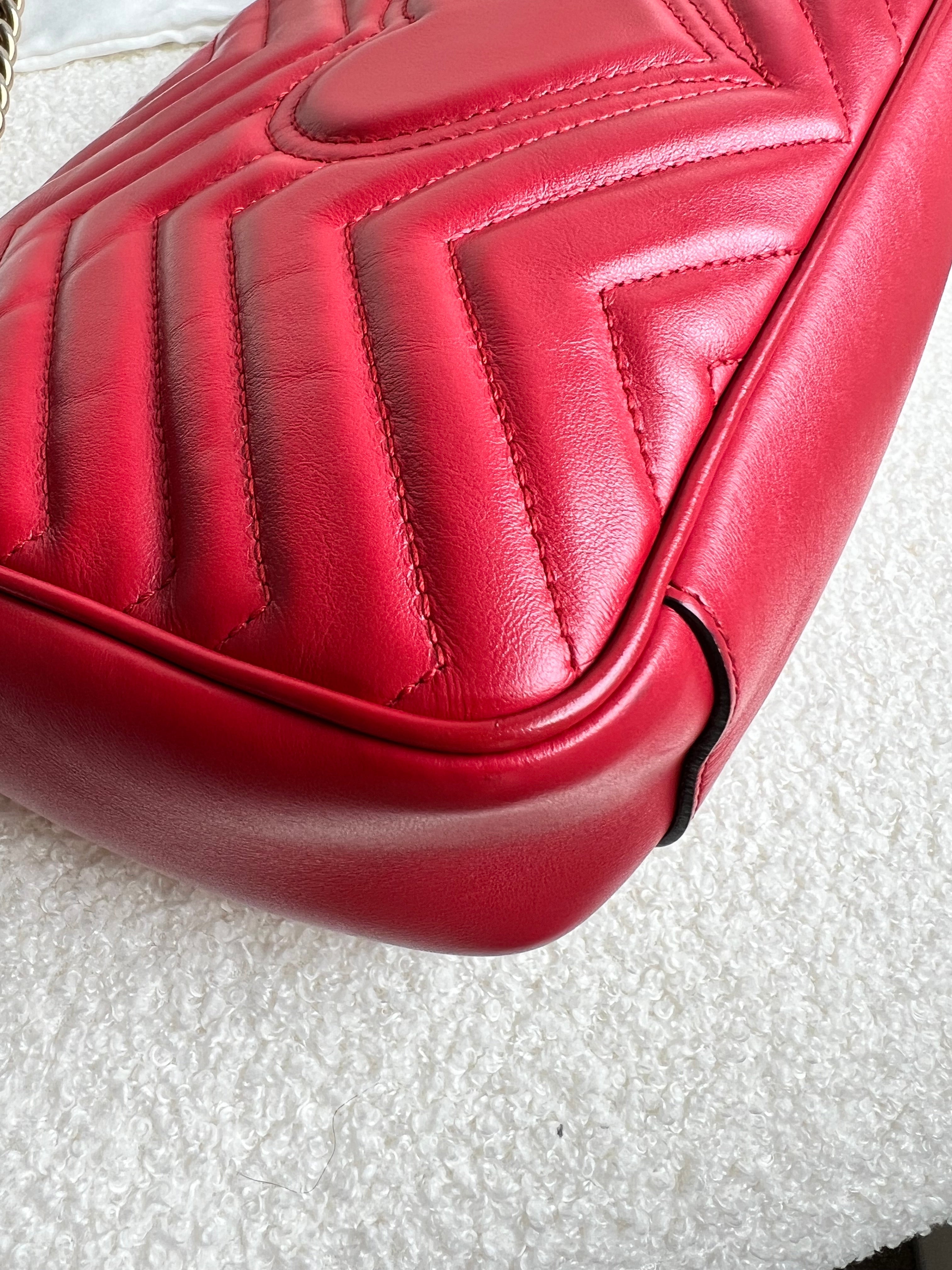 Gucci GG Hibiscus Red Marmont Small Shoulder Bag (RRP £2,070)