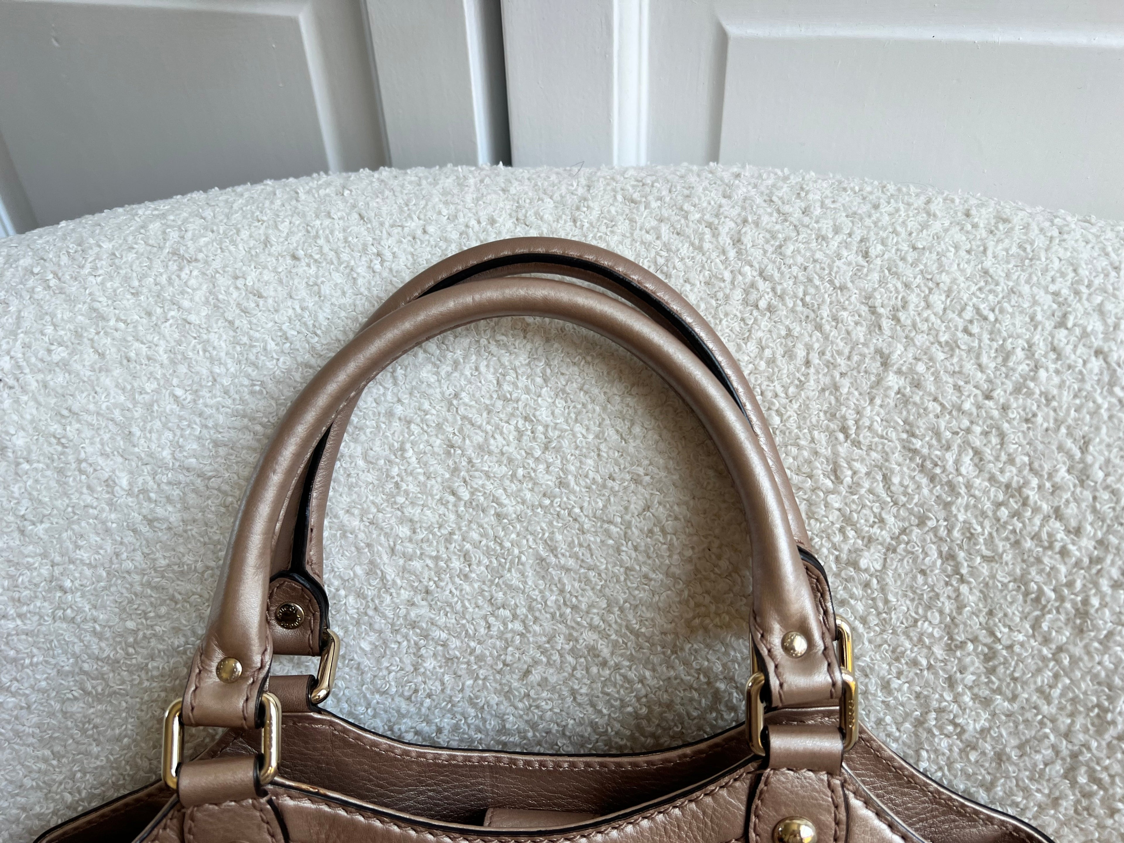 Gucci Winter Rose Leather Medium Sukey Tote Bag
