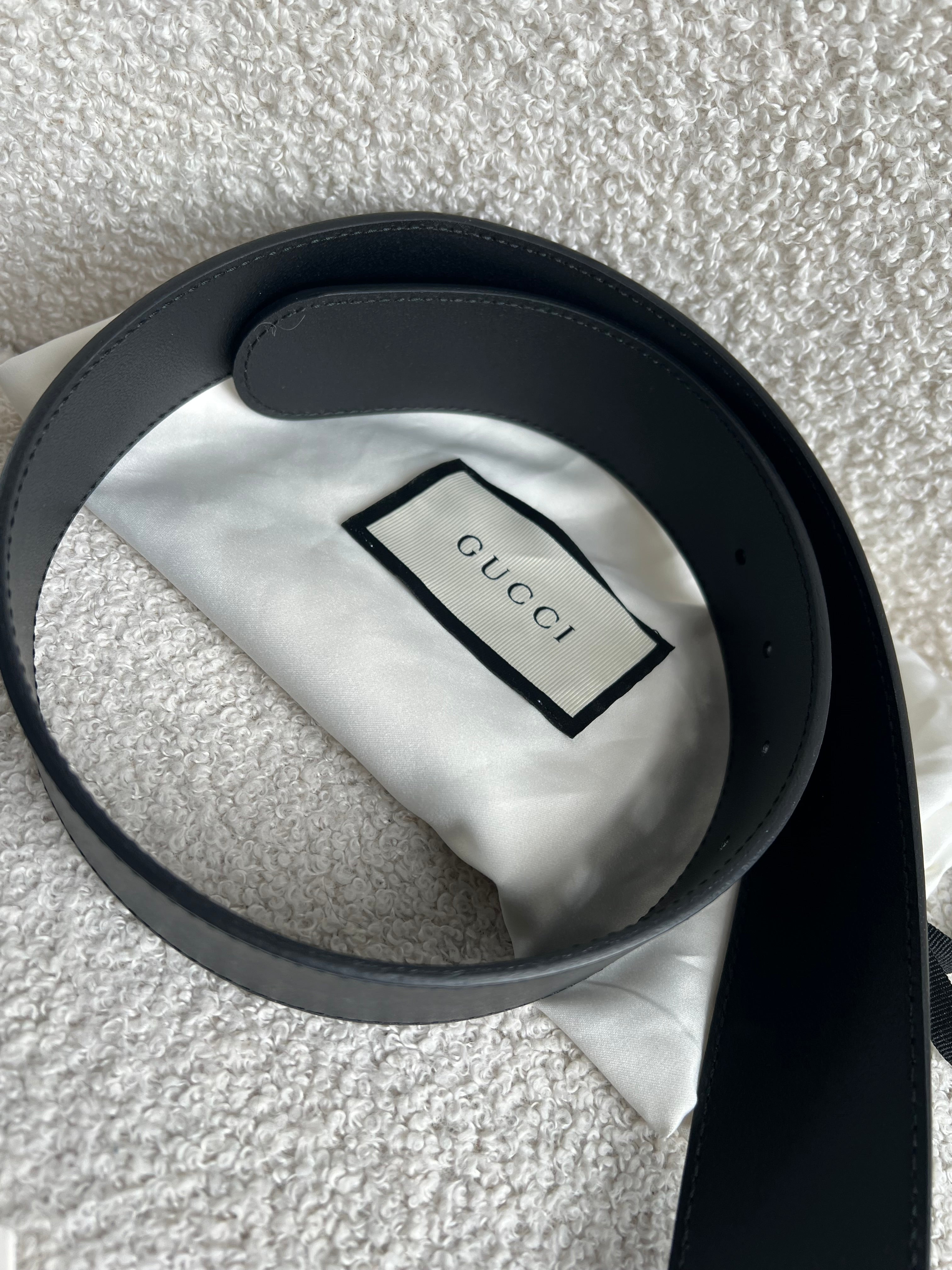 Gucci GG Marmont Black Wide Leather Belt with Shiny Gold Buckle (RRP £410)