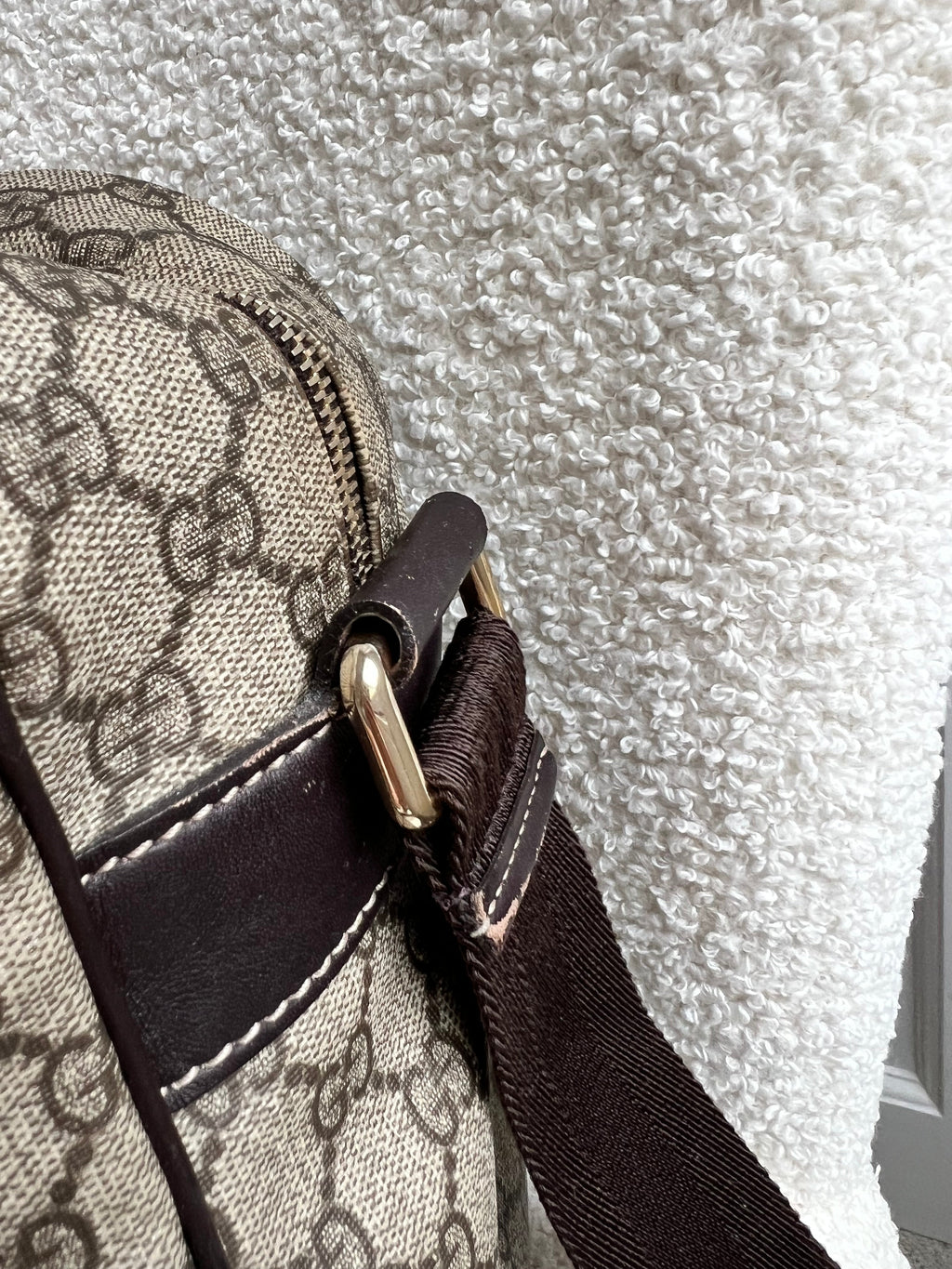 Gucci GG Supreme Canvas Shoulder Bag
