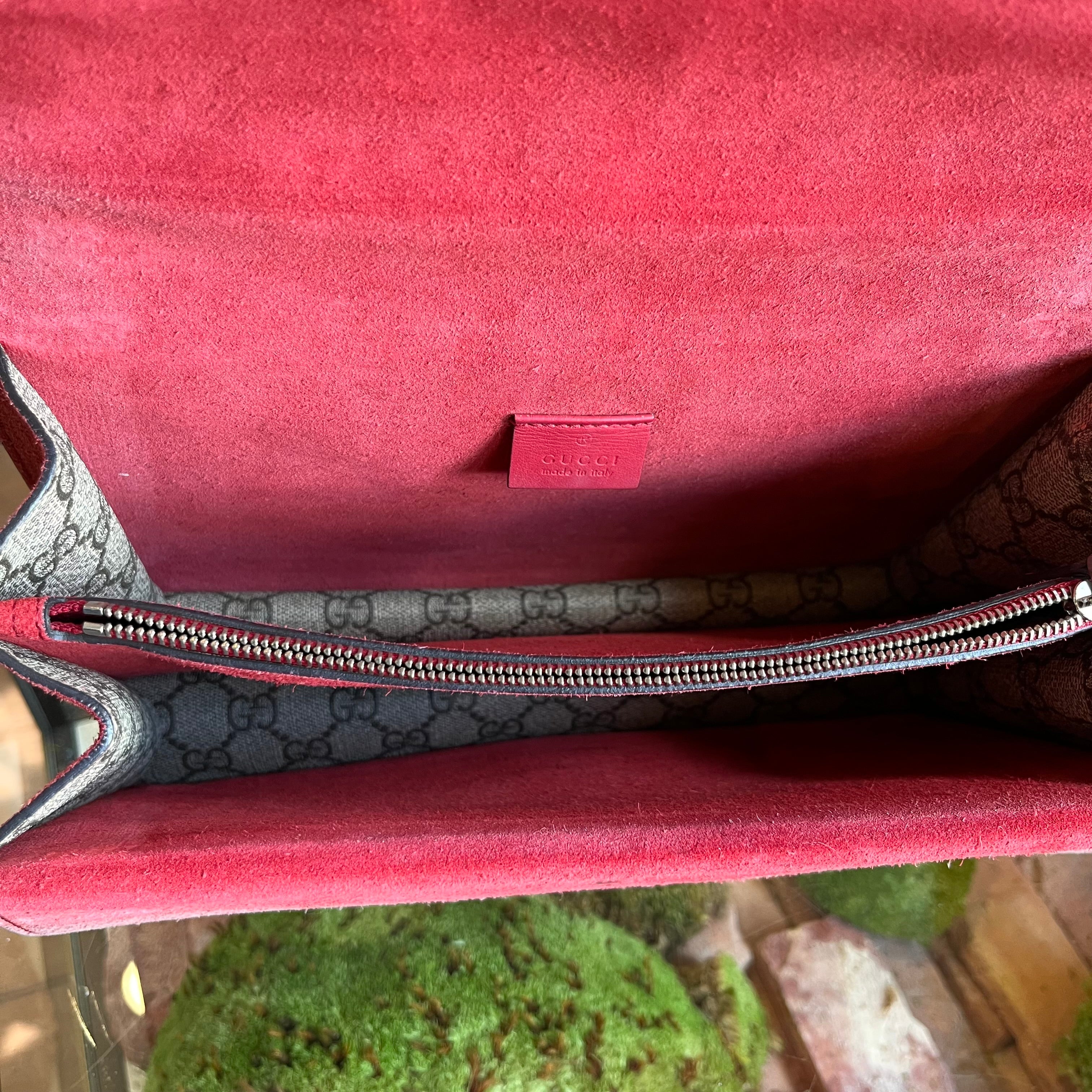 GUCCI Dionysus Medium GG Supreme Monogram Red Shoulder Bag