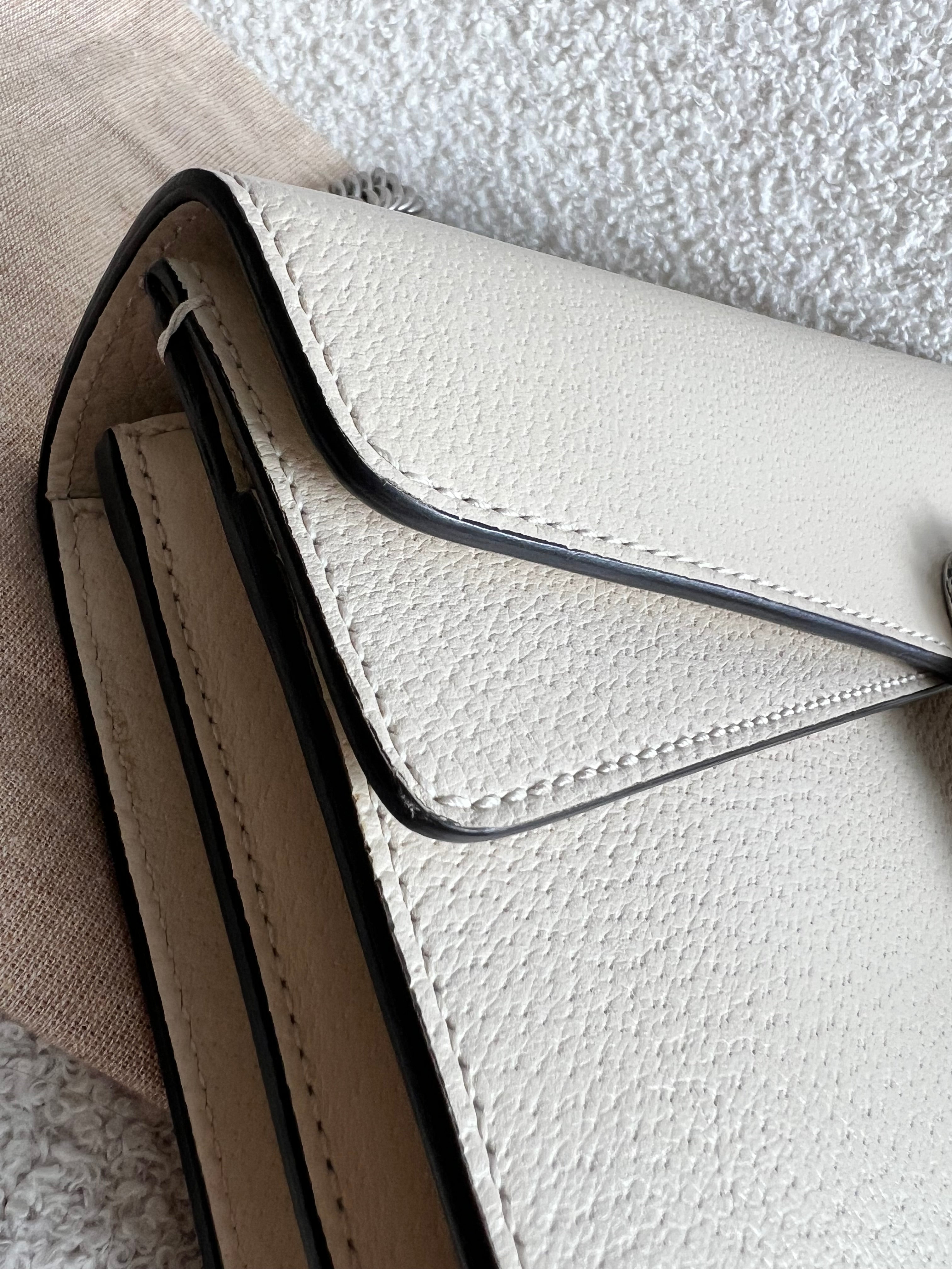 Gucci Dionysus GG White Small Shoulder Bag (RRP £2,670)