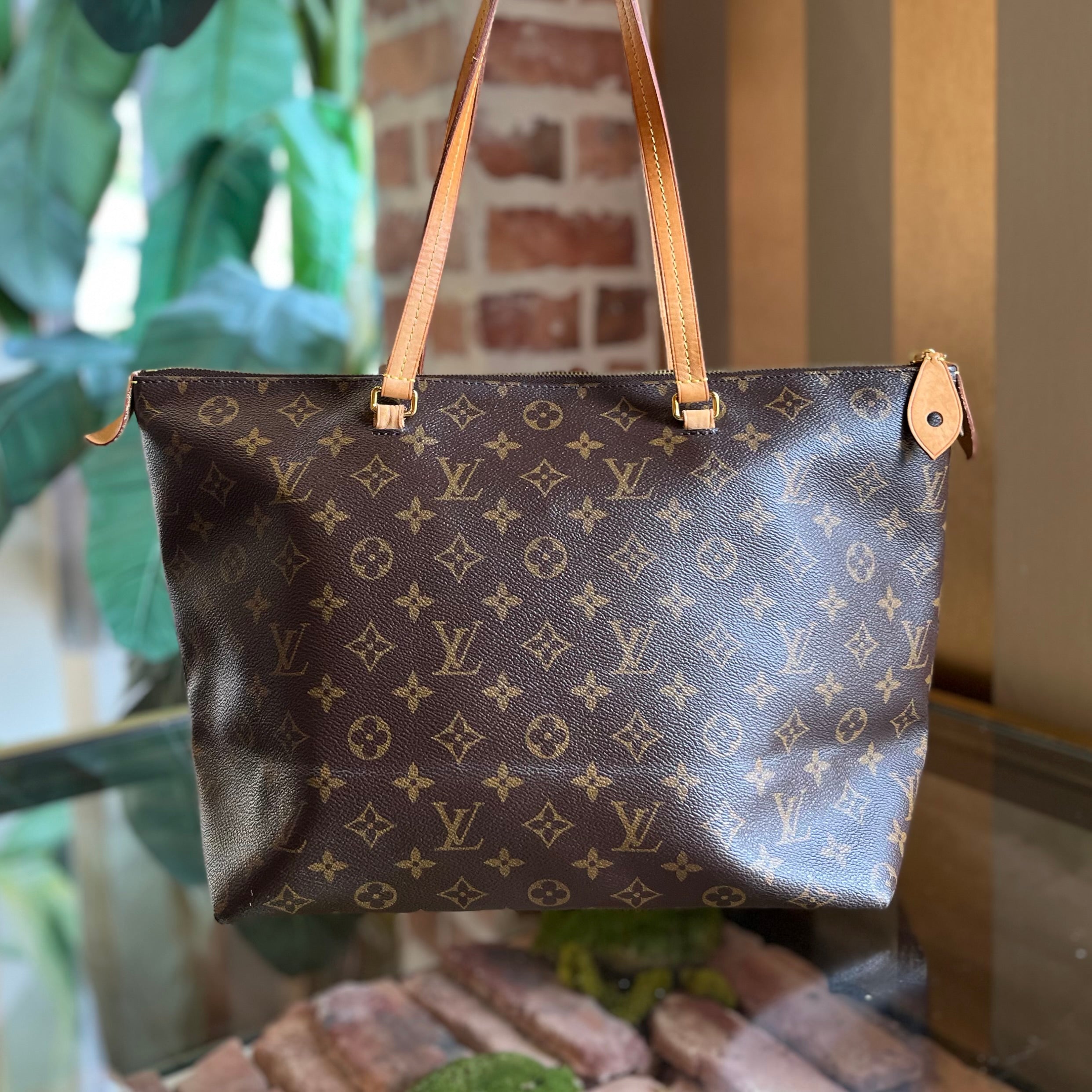 LOUIS VUITTON Iena MM Brown Monogram Canvas Tote