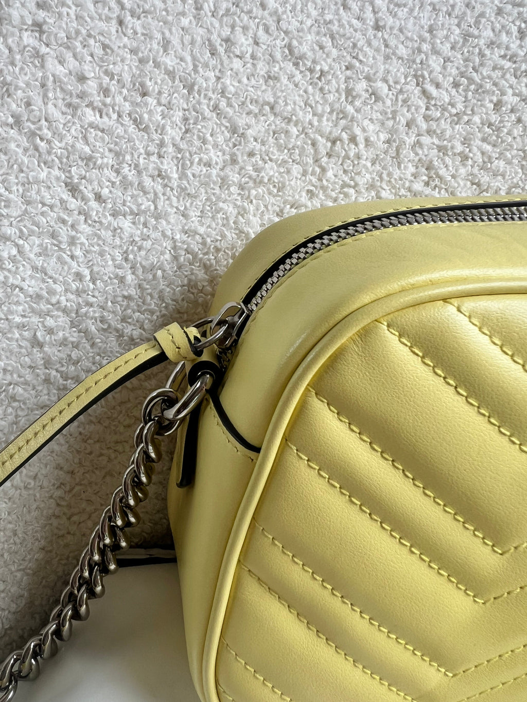 Gucci GG Pale Yellow Marmont Small Shoulder Bag (RRP £1440)