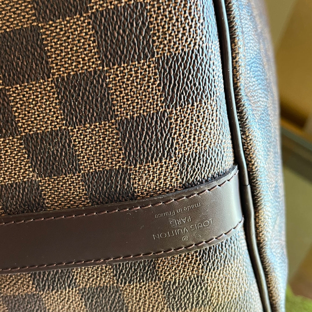 LOUIS VUITTON Keepall Bandoulière 45 Damier Ebene Canvas Weekend Bag