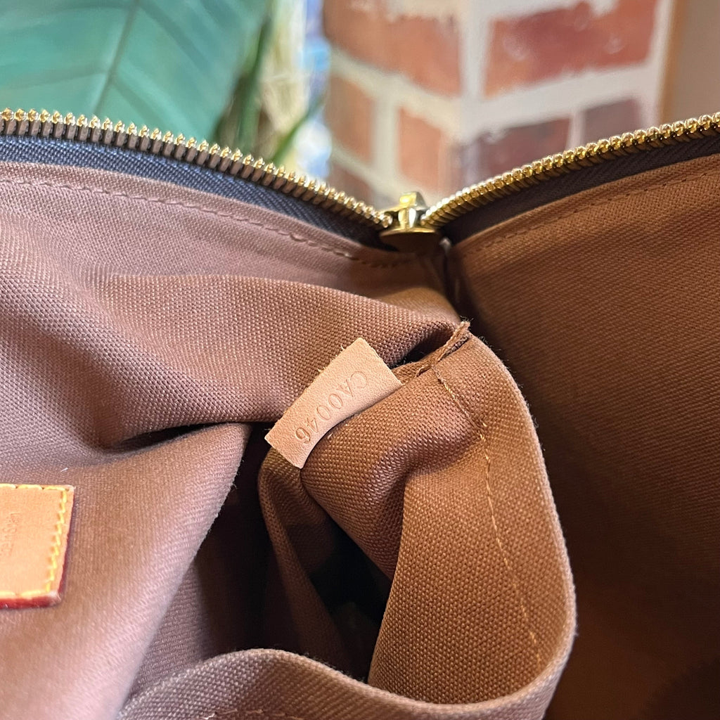 LOUIS VUITTON Lockit Vertical Brown Monogram Canvas Tote