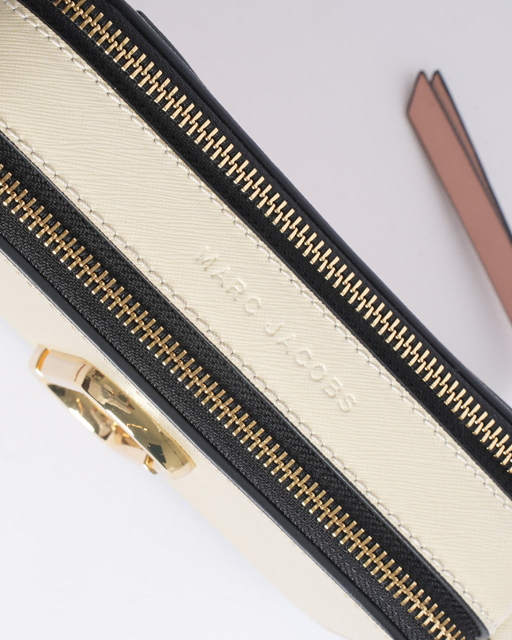 Marc Jacobs snapshot white crossbody bag