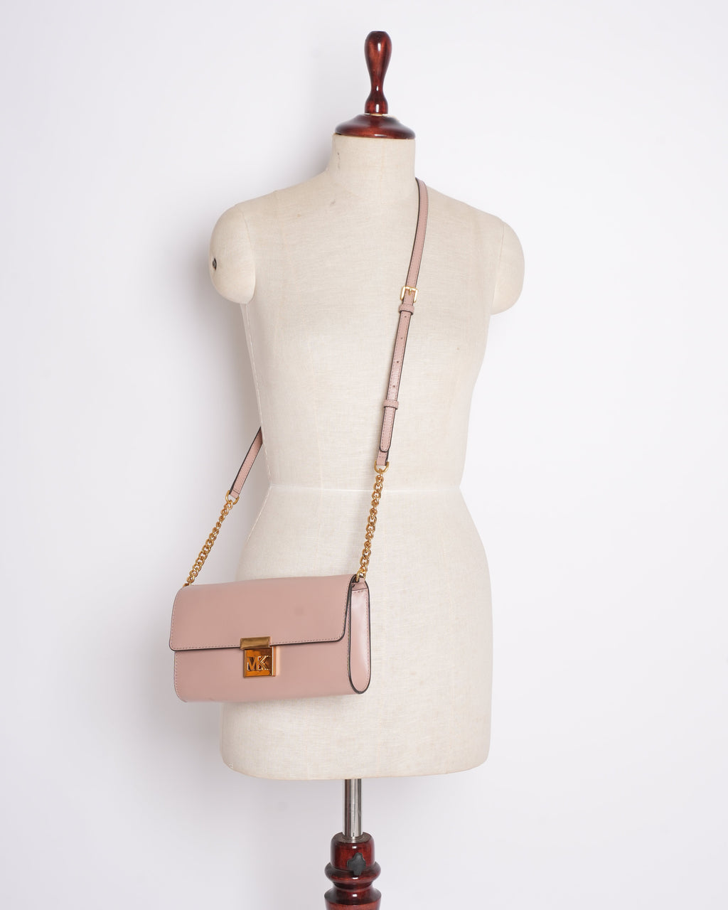 Michael Kors  Wallet With Detachable Crossbody Strap