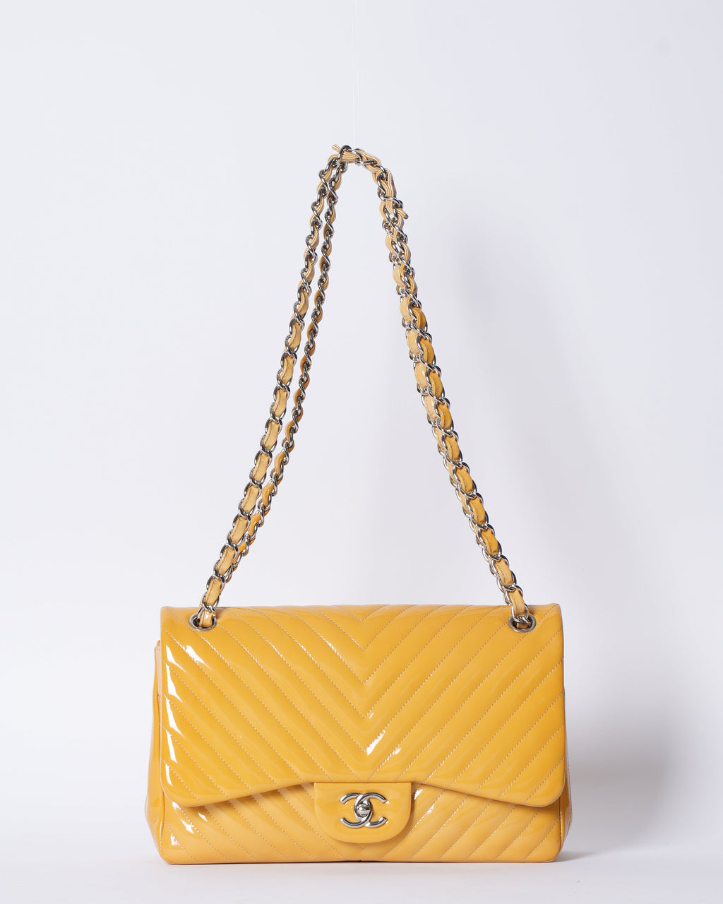 Chanel Medium Classic Chevron Lambskin Double Flap Bag