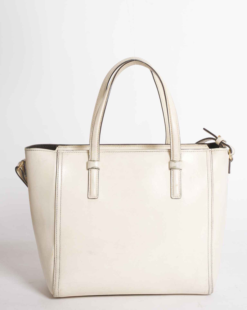 Salvatore ferragamo amy shoulder tote bag