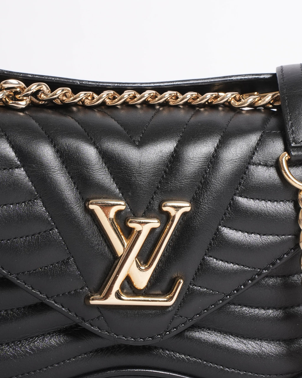 Louis Vuitton Black Leather Wave Chain PM Bag