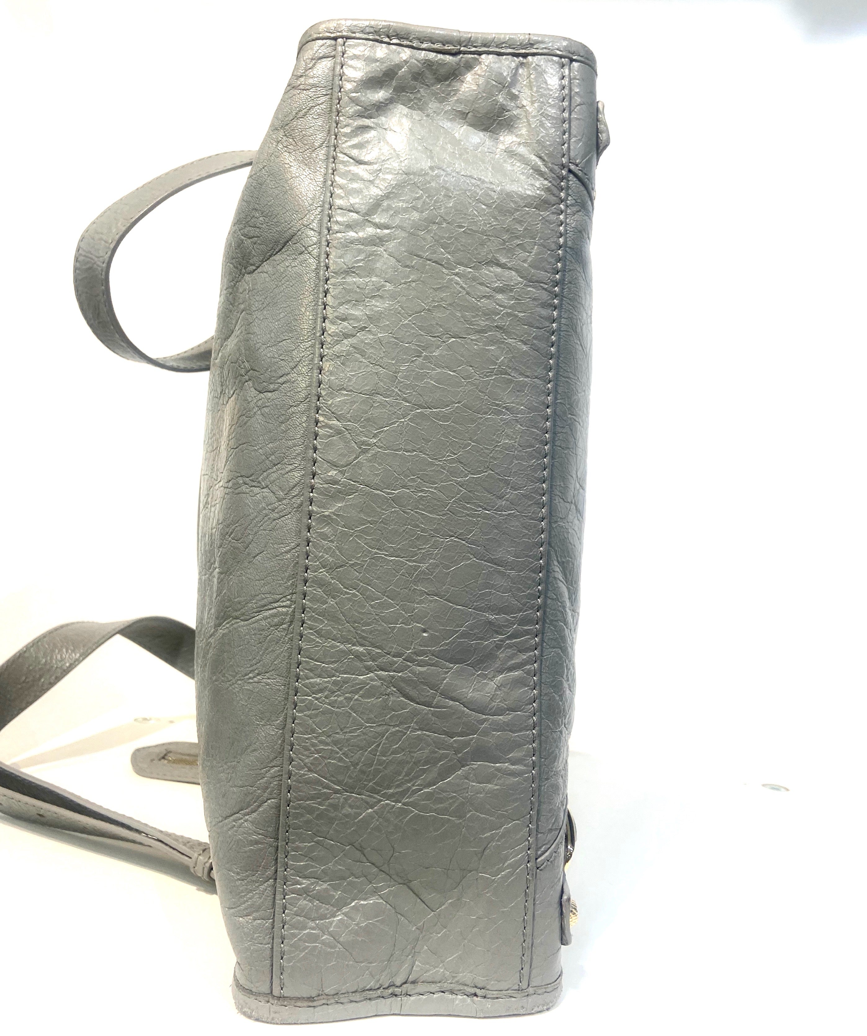 BALENCIAGA AGNEAU LAMBSKIN LEATHER  MEDIUM CITY TOWN GRIS PYRITE BAG