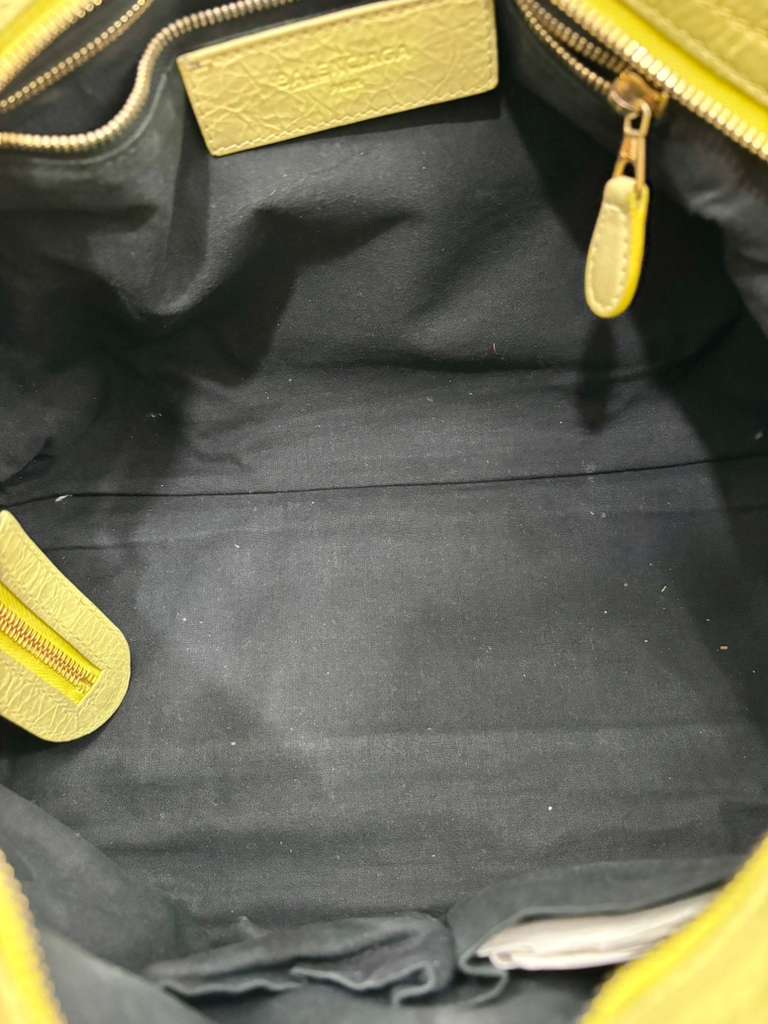 BALENCIAGA YELLOW LEATHER CITY HANDBAG