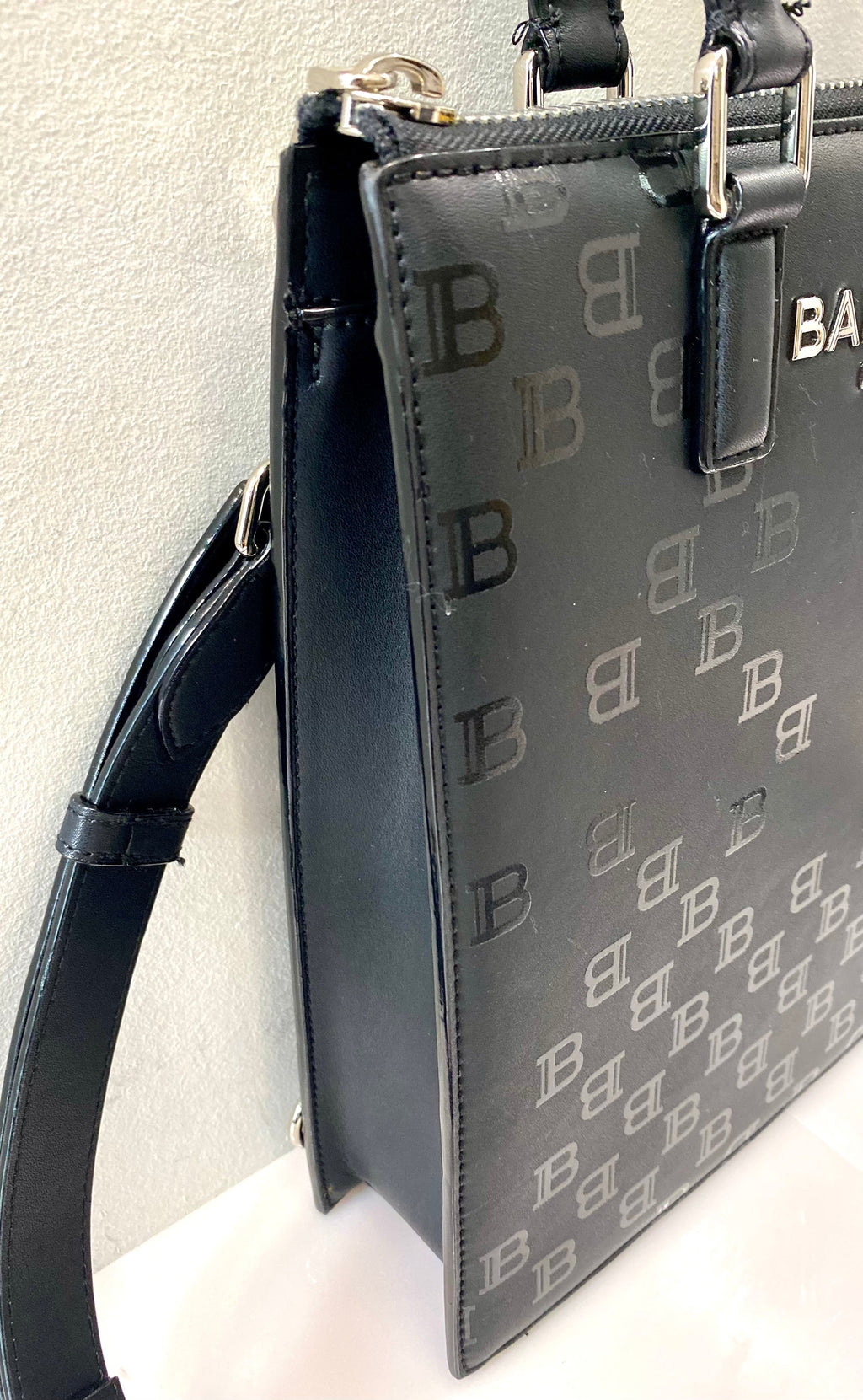 BALMAIN PARIS LOGO LEATHER TOTE BAG
